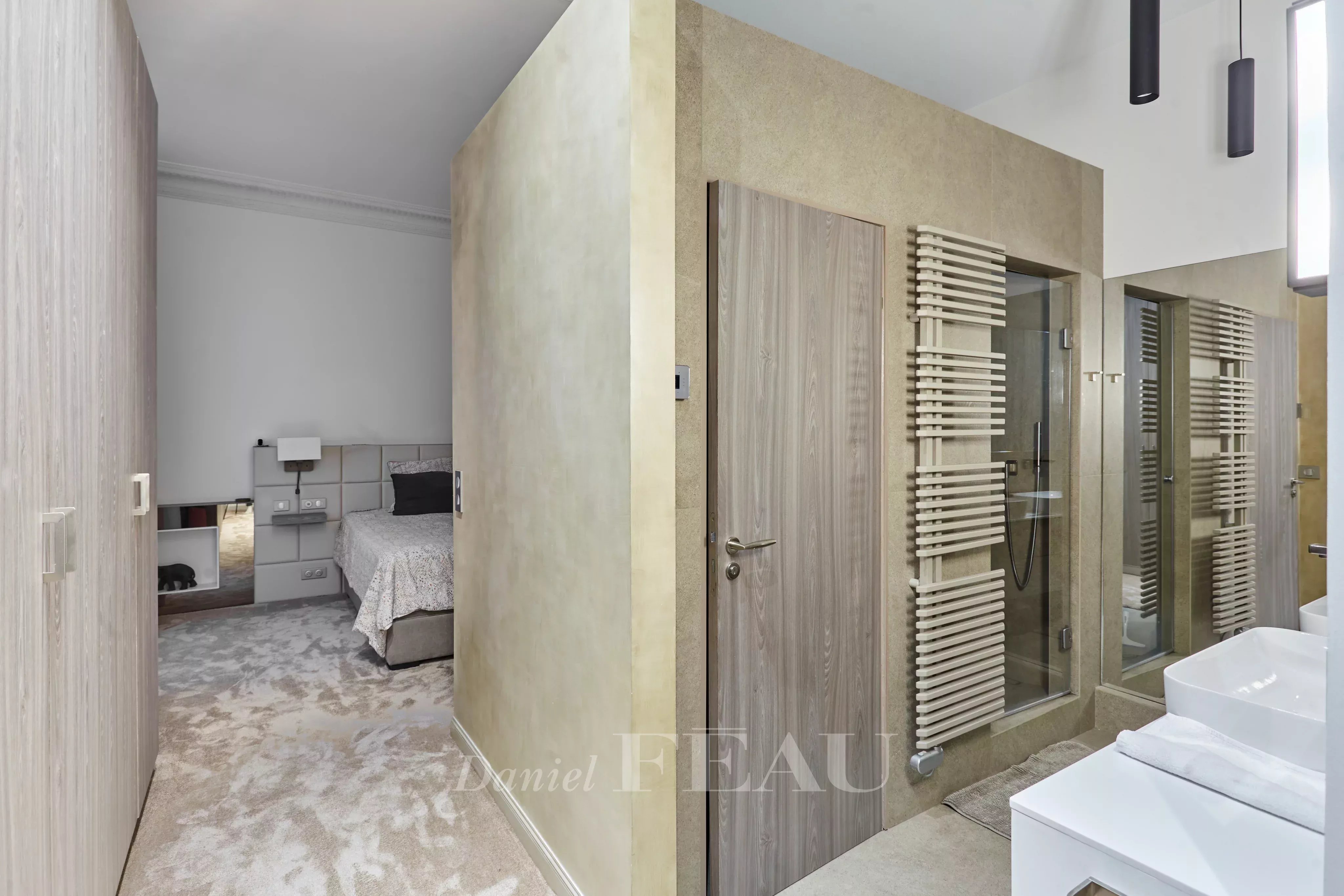 Sale Apartment Paris 16th