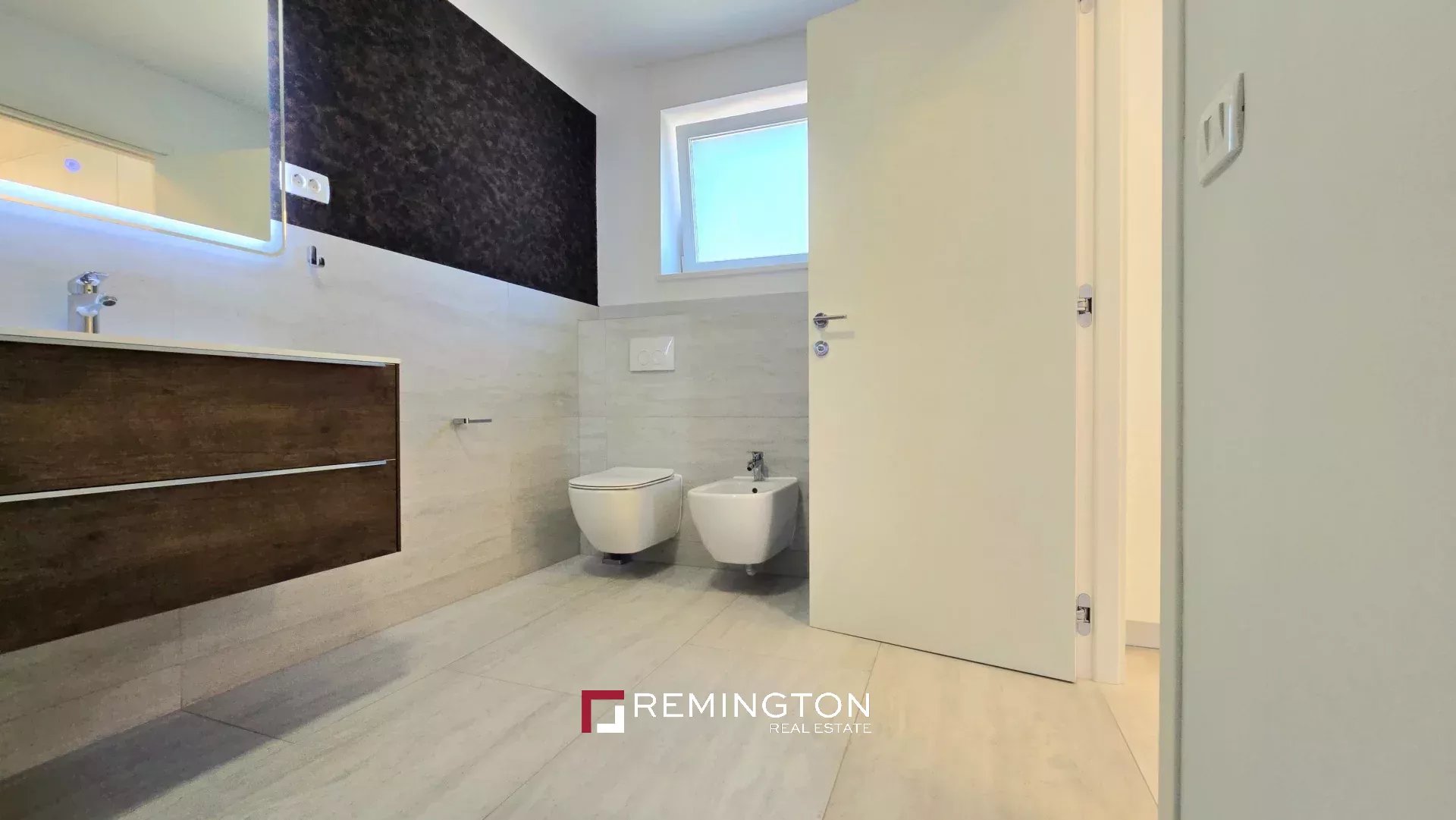 Villa/Townhouse's Image 7
