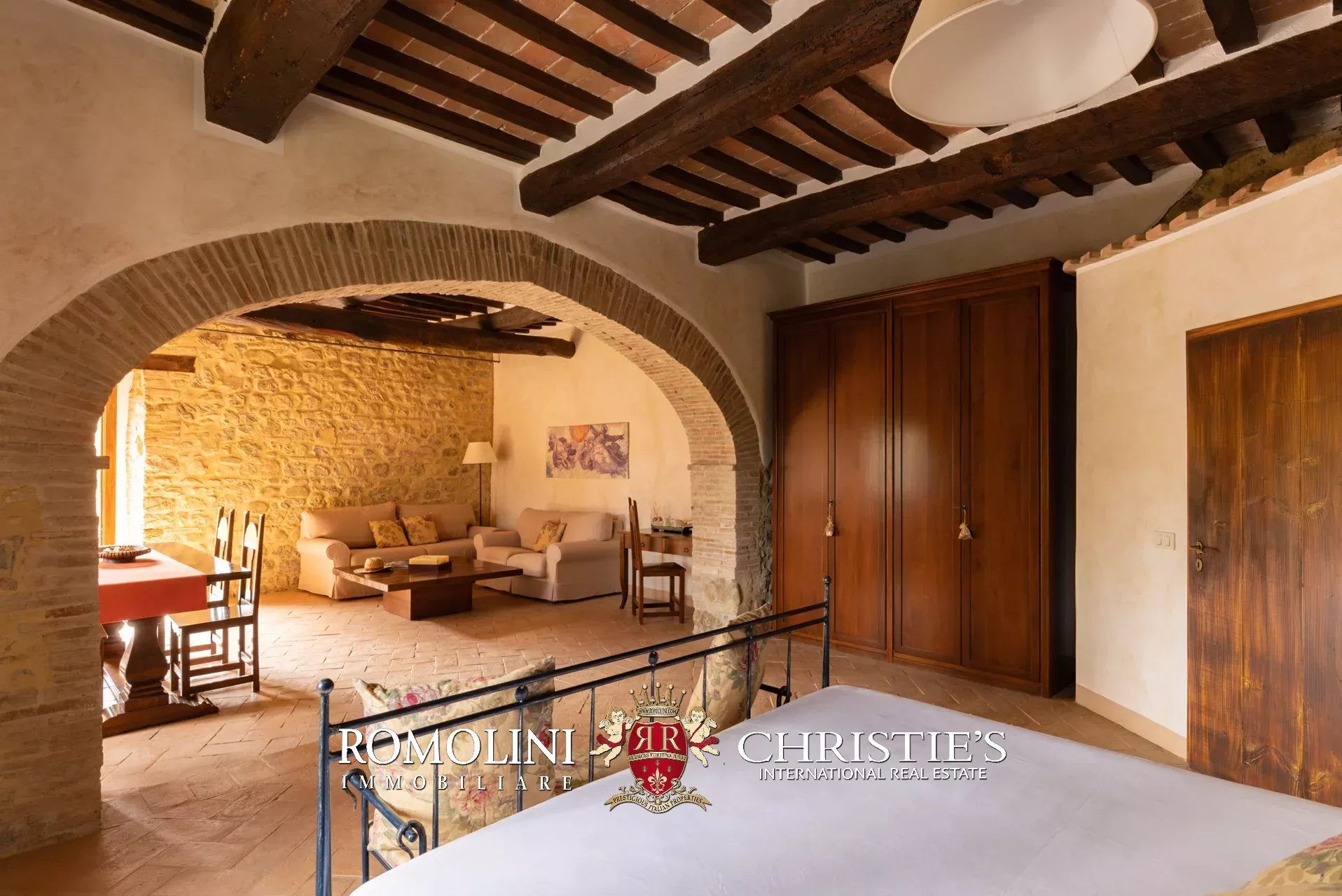 13 Bedroom Villa/Townhouse's Image 63