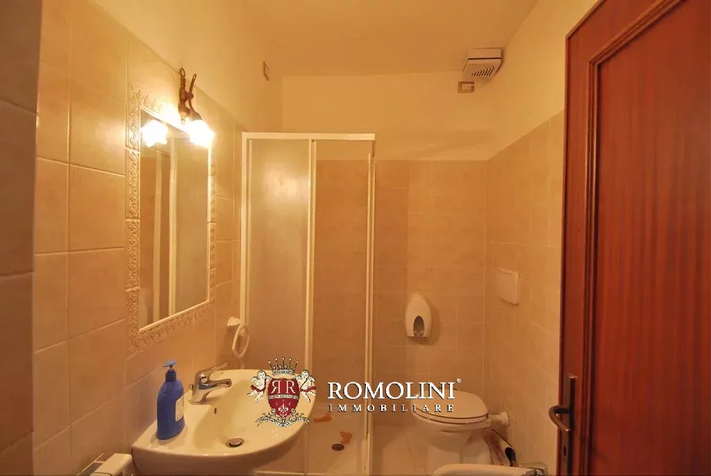 15 Bedroom Villa/Townhouse's Image 30