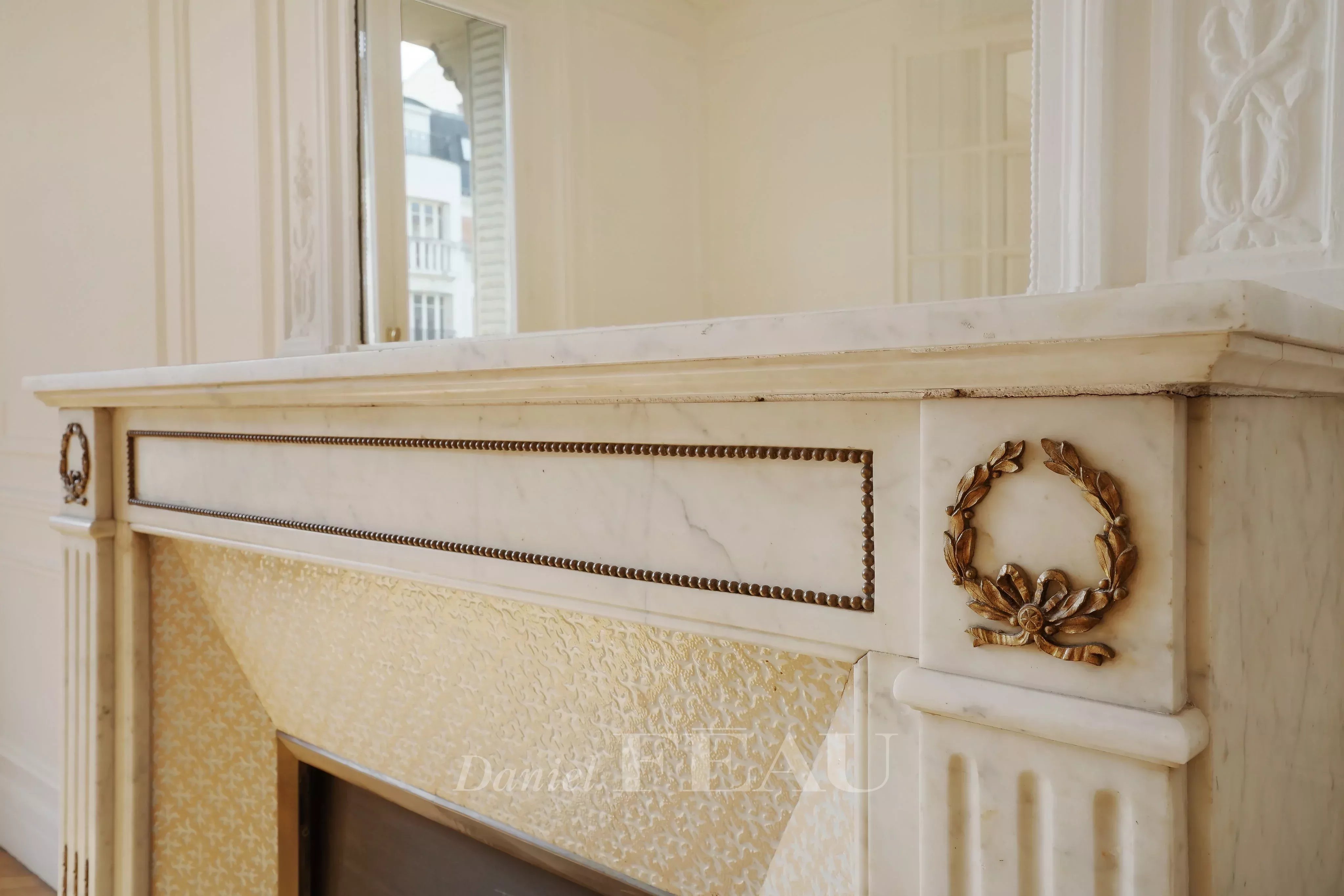 Decoration