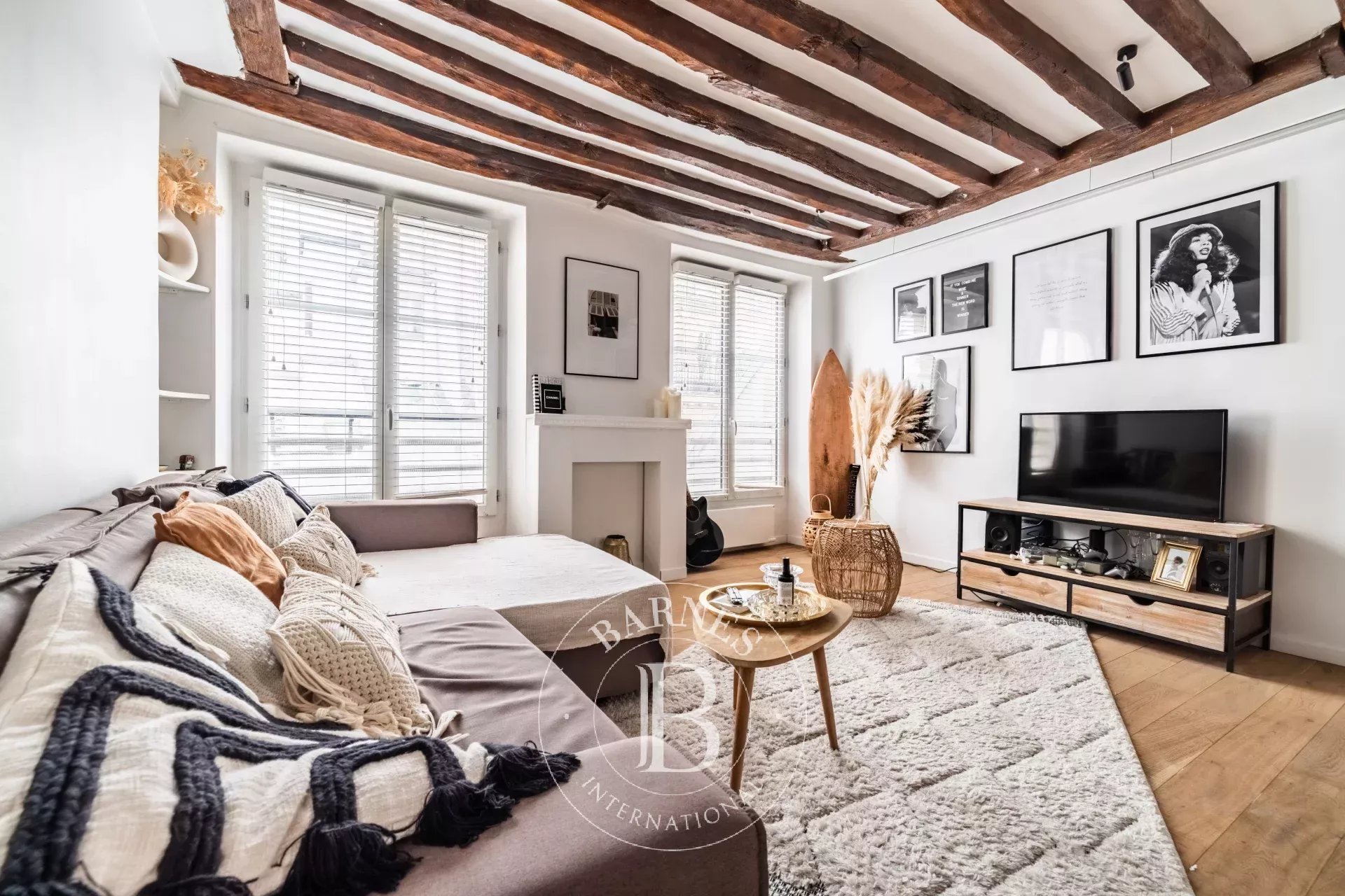 Daire Paris 3ème - picture 4