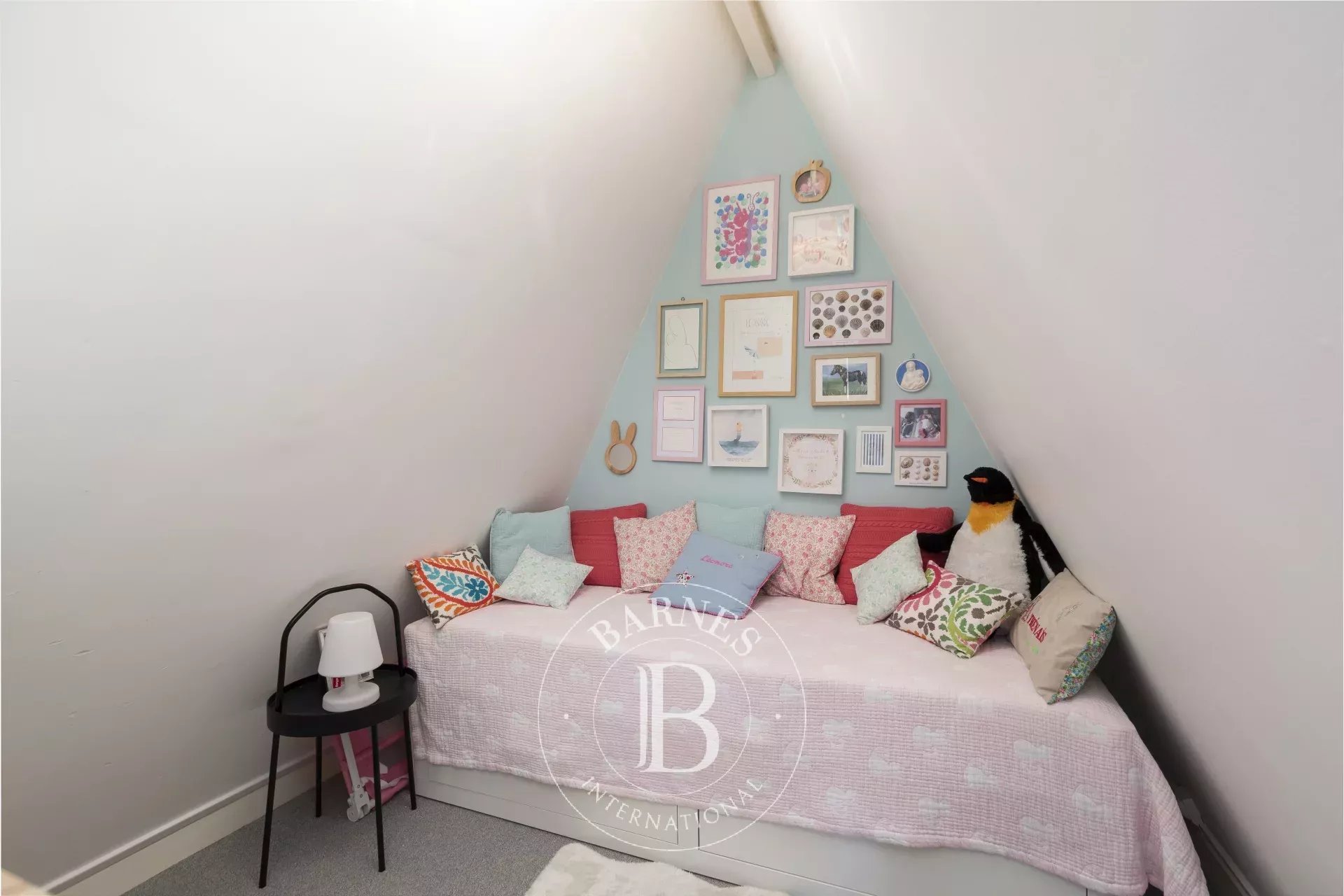 Exclusive - Neuilly Chézy-Borghèse - 2-bed duplex apartment - Atypical charm - picture 11