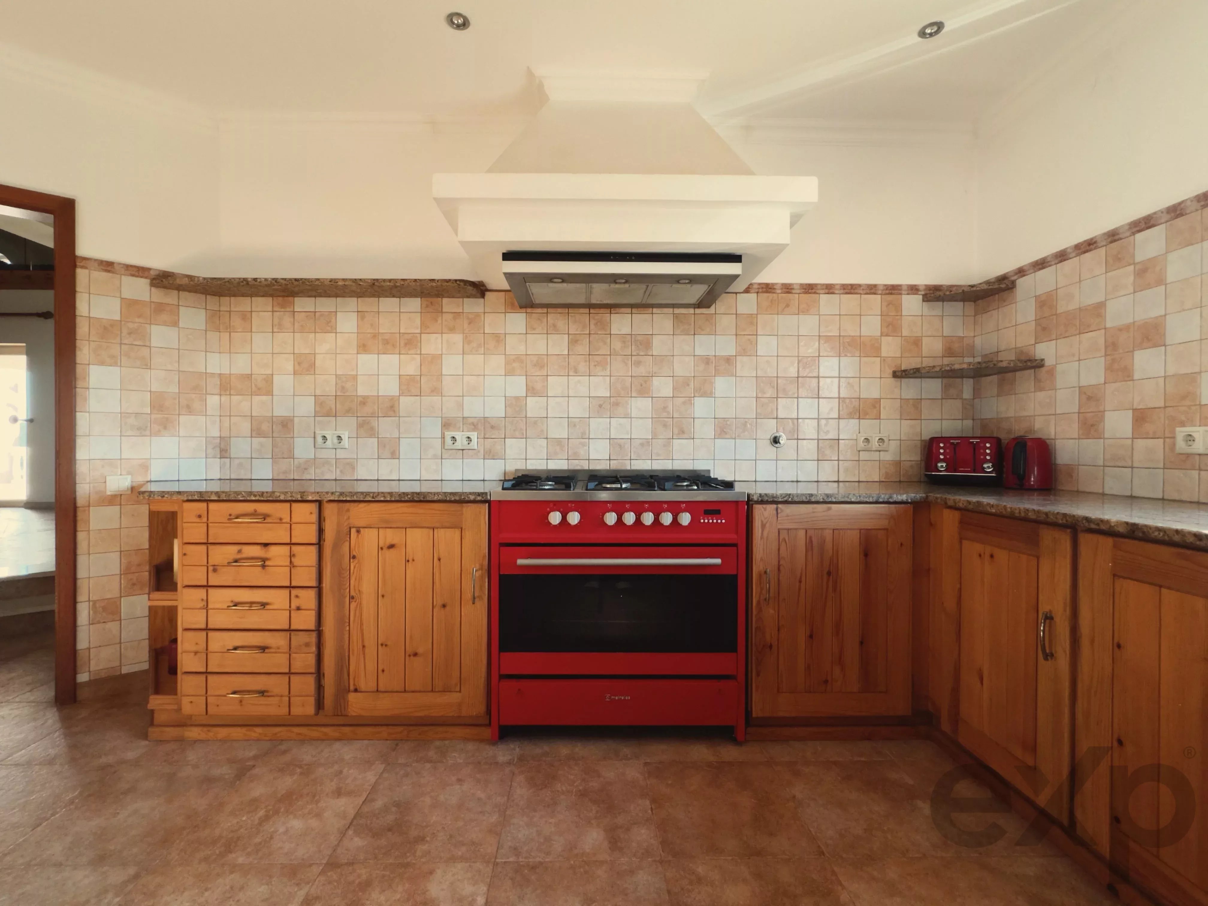 Four Bedroom Estate with Private Pool & 5+ Hectares in Ourique, Beja District, Alentejo 86933567 image 29