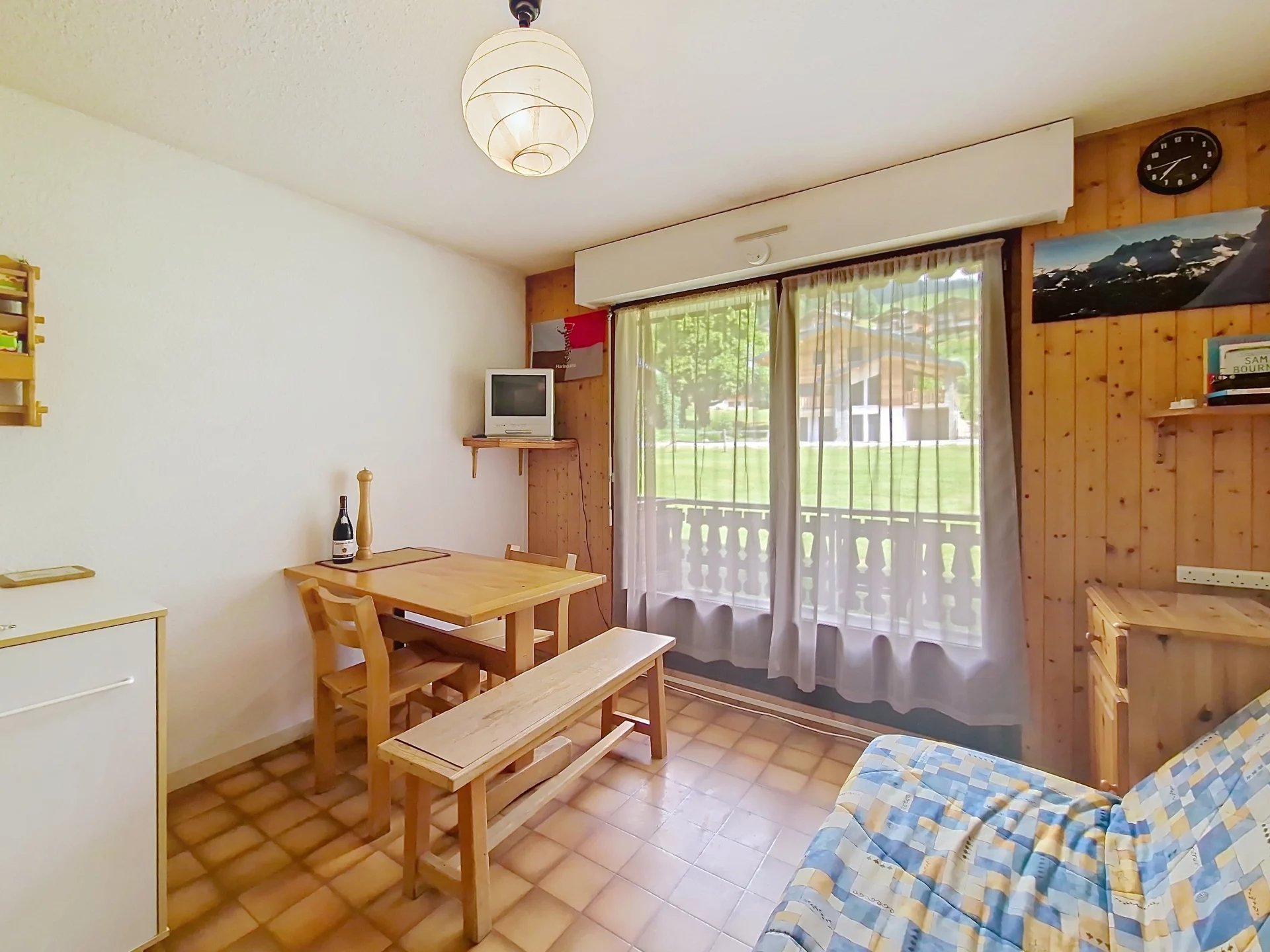 2 ROOMS APARTMENT NEAR NURSERY