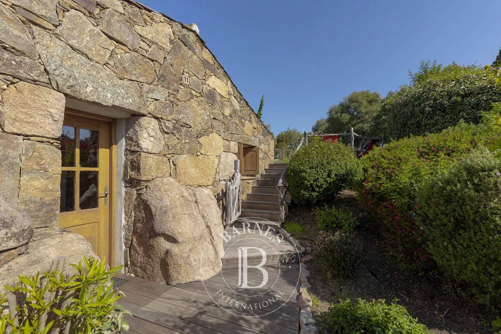 Villa Porto-Vecchio - picture 6 title=