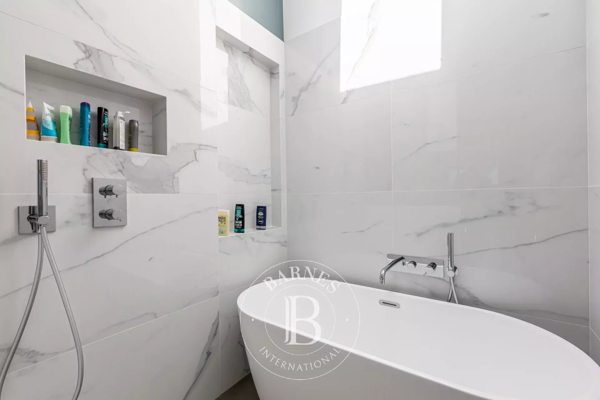 Daire Paris 8ème - picture 13