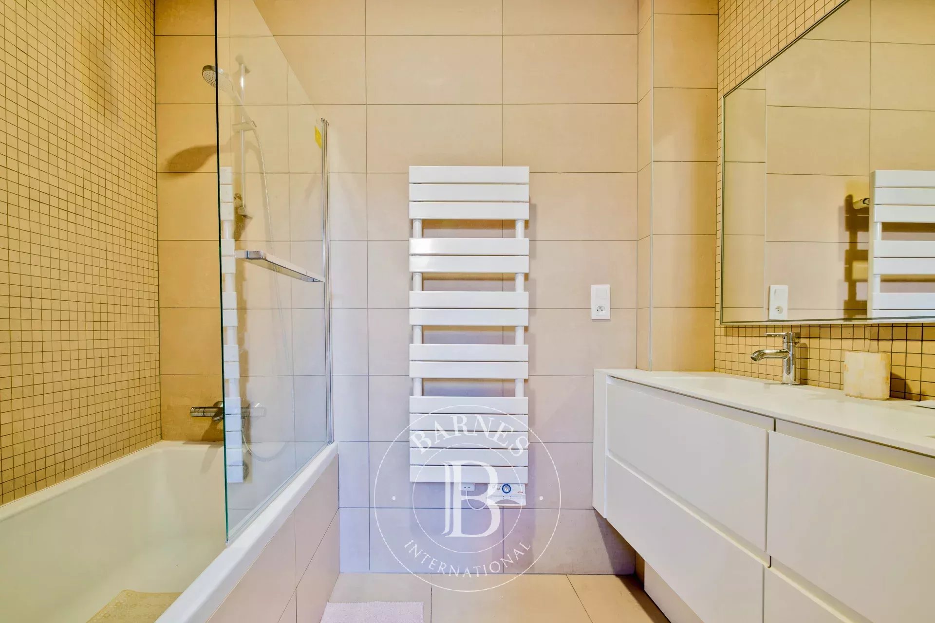 Daire Bordeaux - picture 7