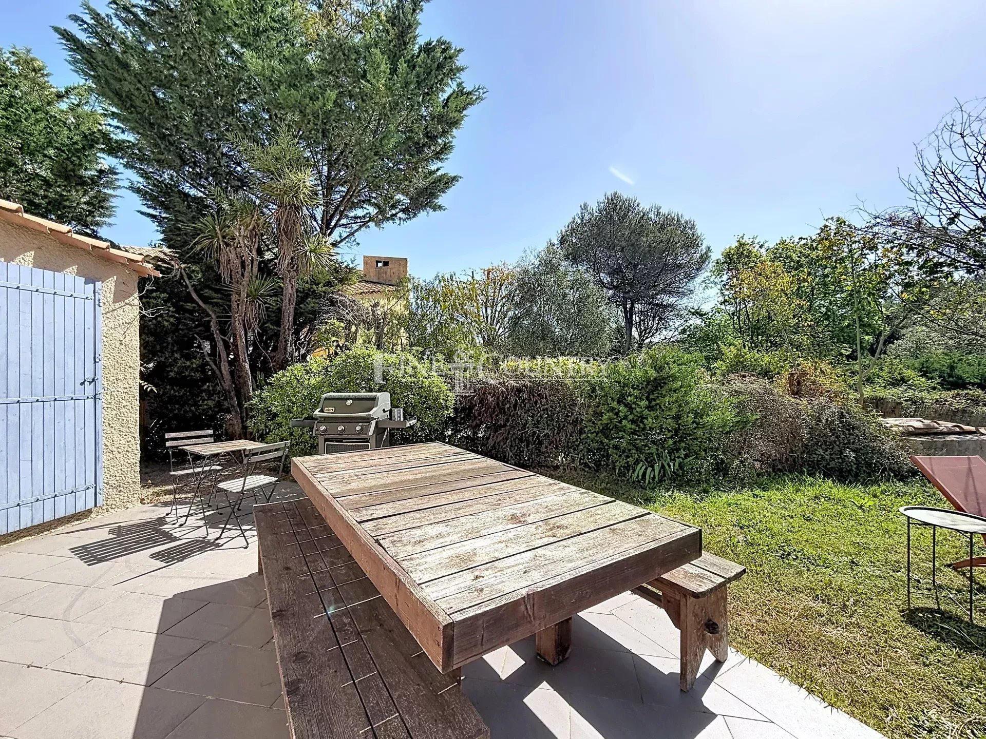 Photo of Villa for sale Valbonne in private domaine