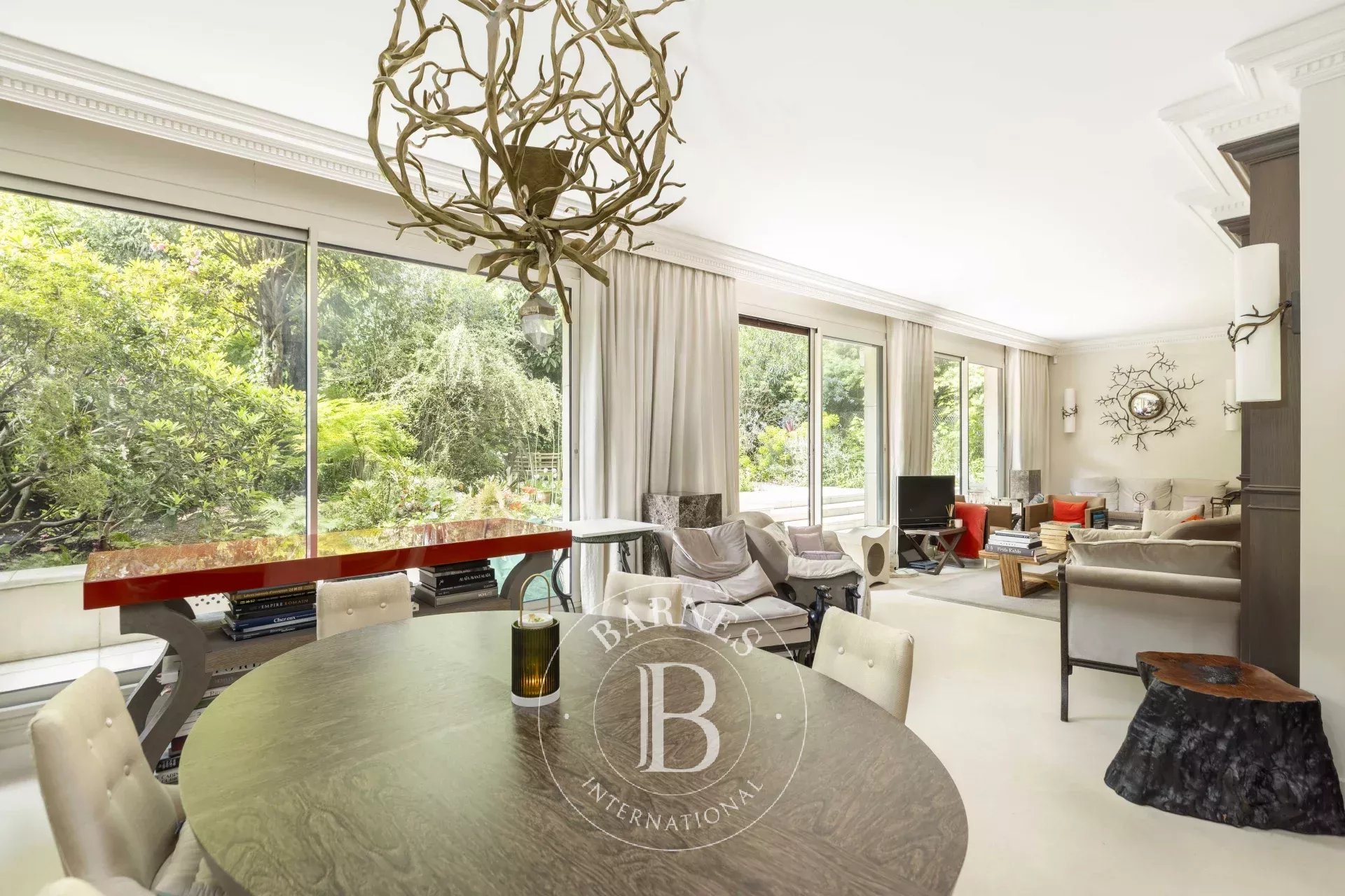 Квартира Neuilly-sur-Seine