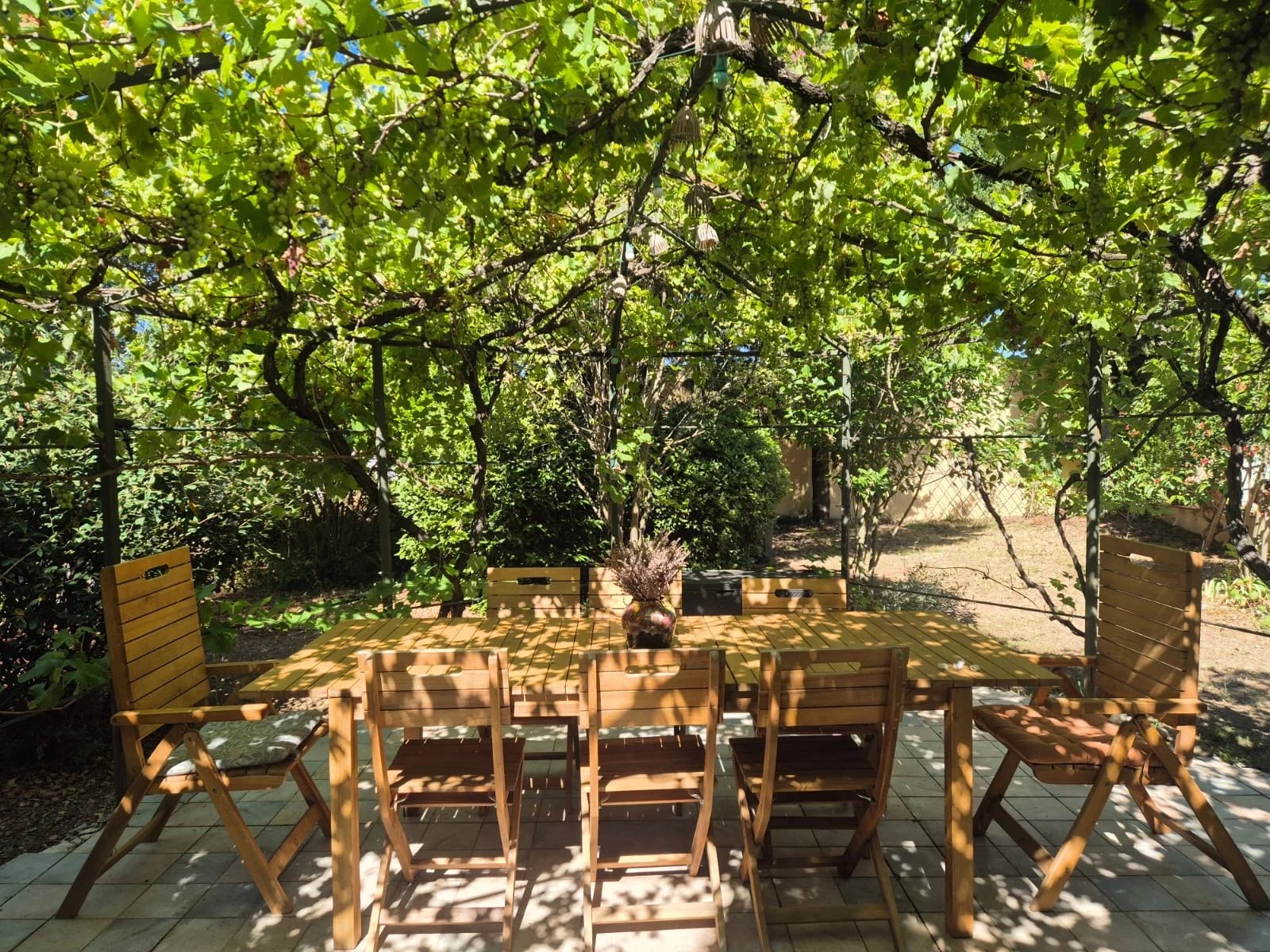 SOLE AGENCY LORGUES 3 BEDROOMS VILLA