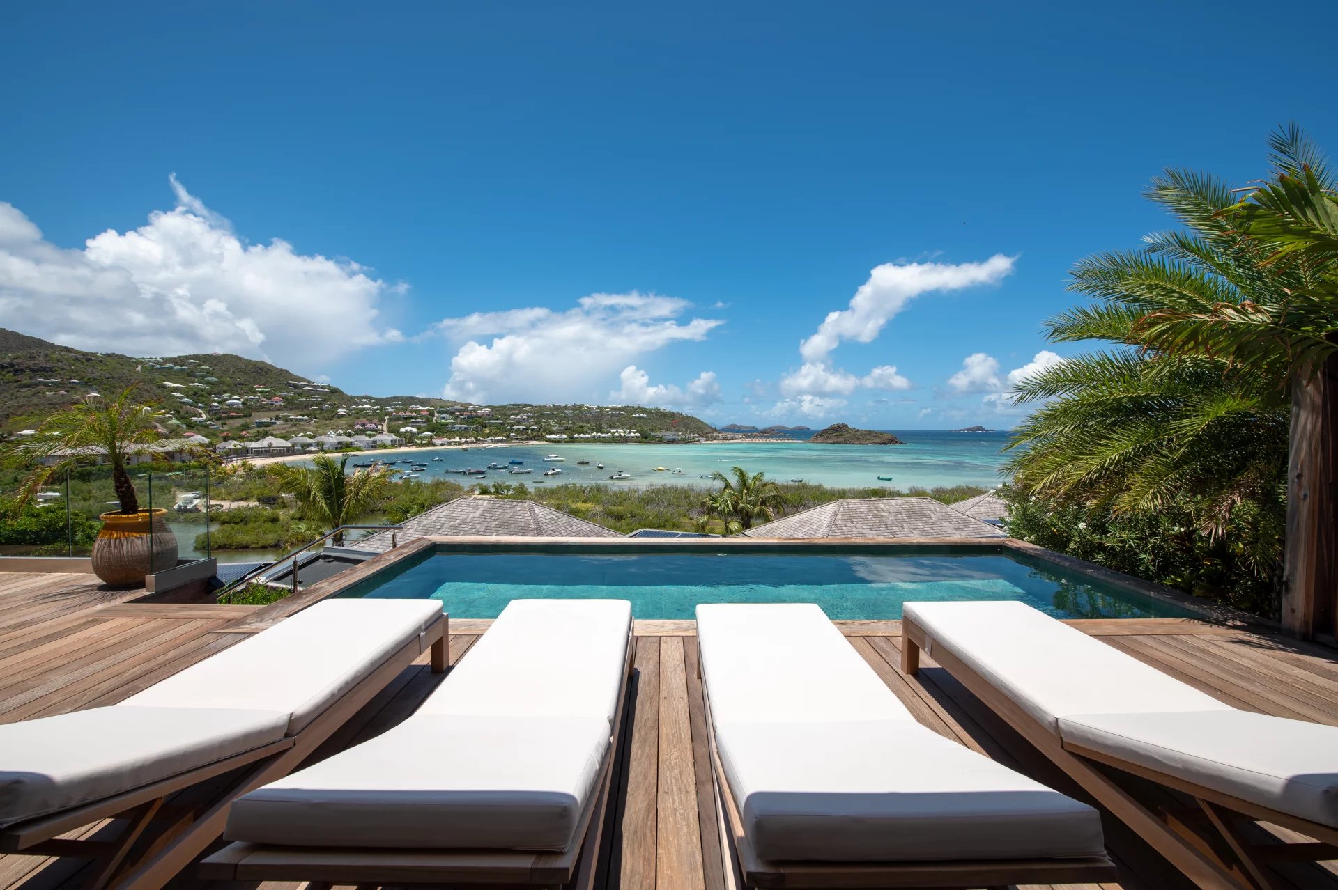 Casa de 4 dormitorios con piscina y vistas al mar en Saint-Barth