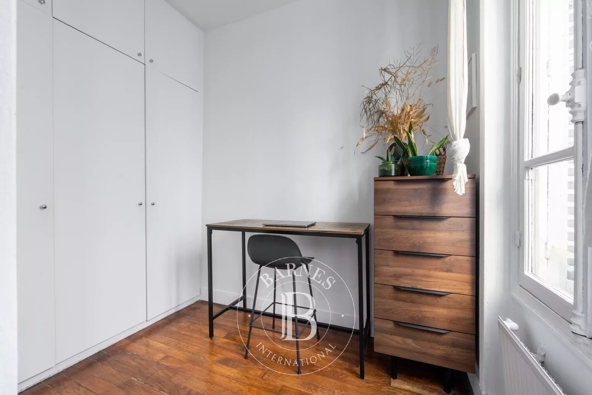 Daire Paris 10ème - picture 5