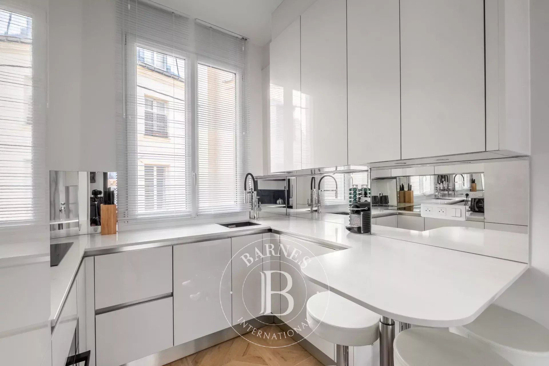 Daire Paris 6ème - picture 6