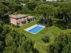 Luxury Provençal Villa Saint-Tropez | Prestigious Family Estate — photo 3 of 7