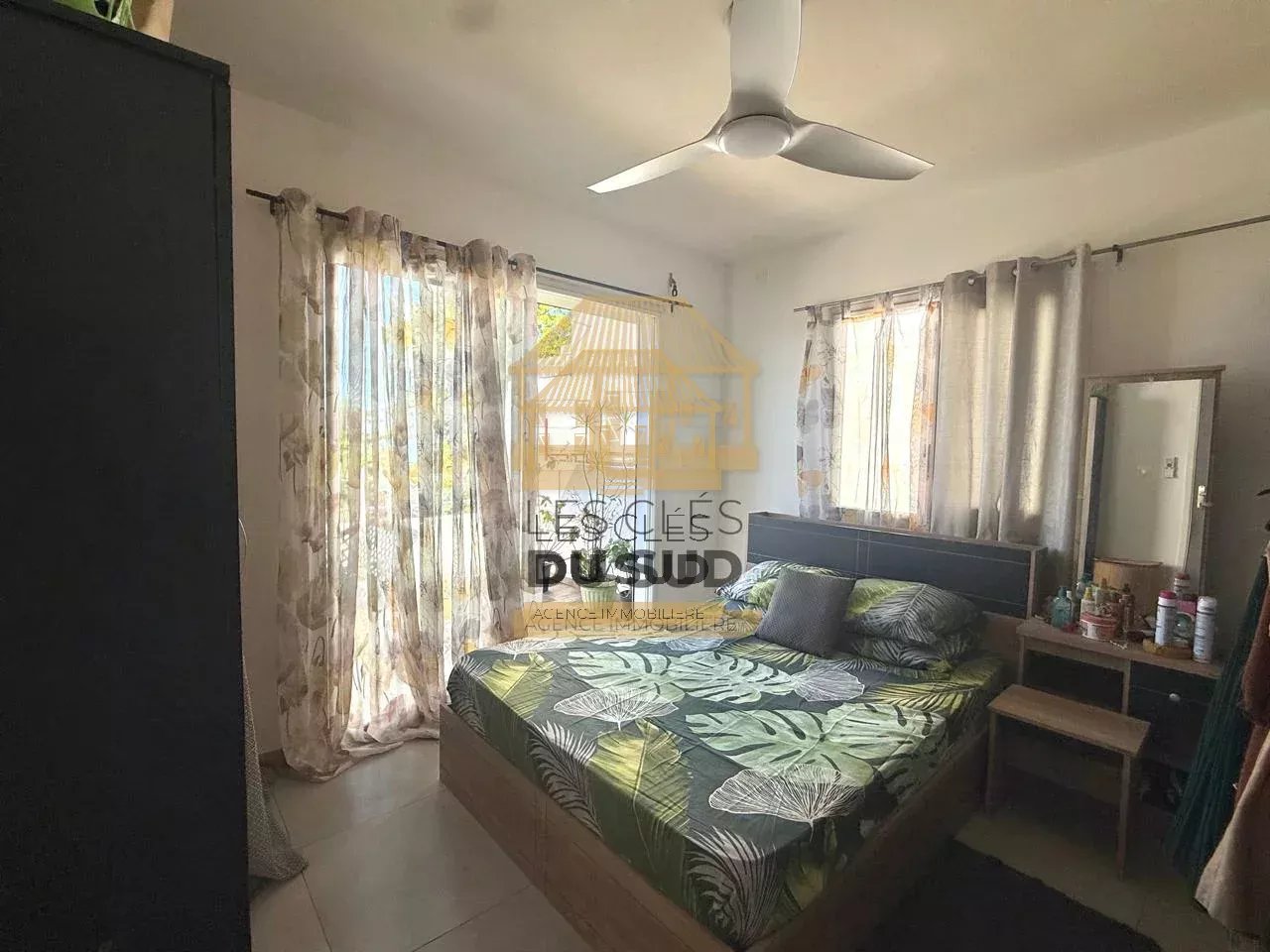 A VENDRE- MAISON DE TYPE T5 DE 106 M² ENVIRON - SAINT PHILIPPE - 247 000 €