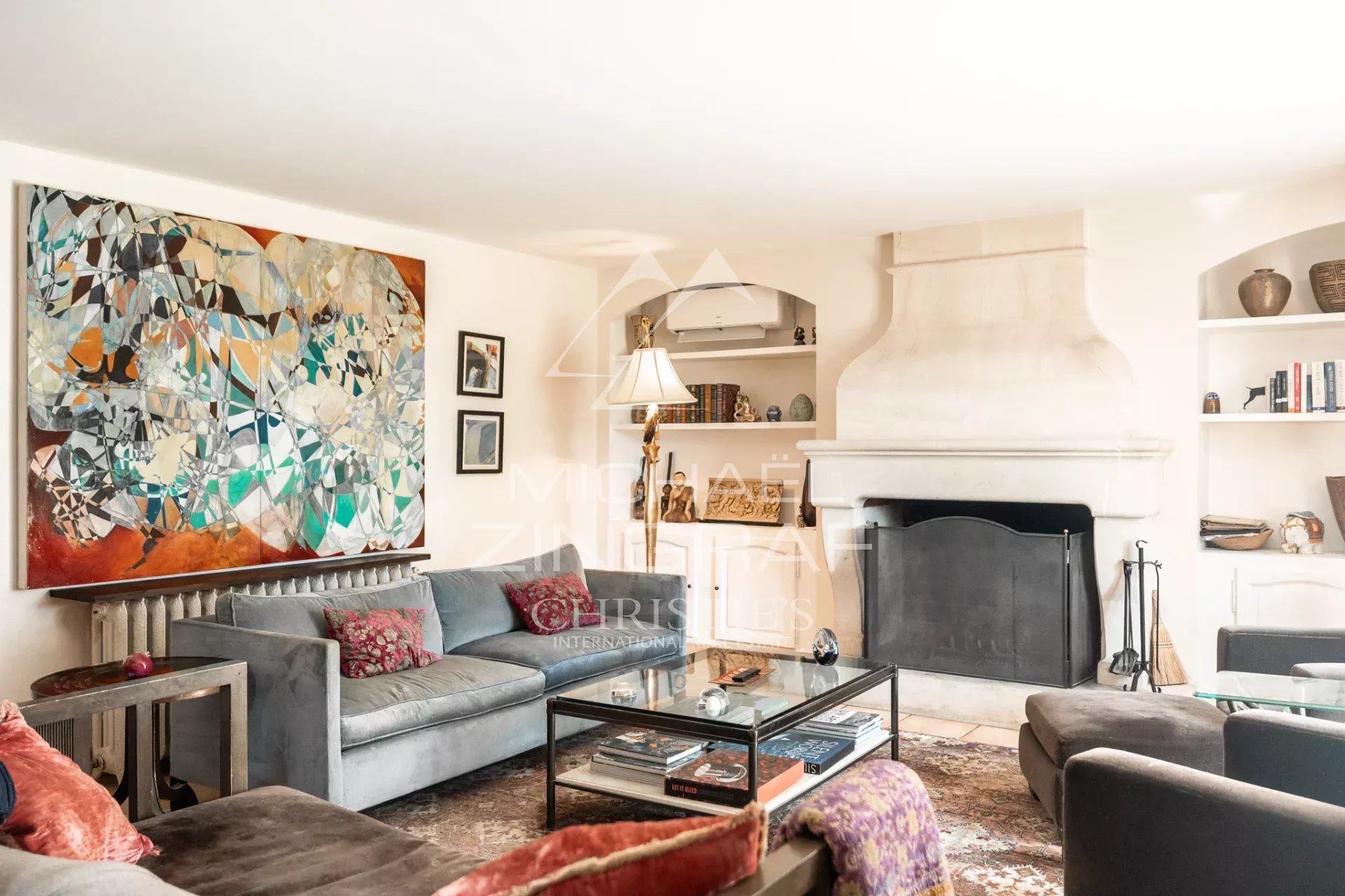 4 Bedroom Villa/Townhouse's Image 8