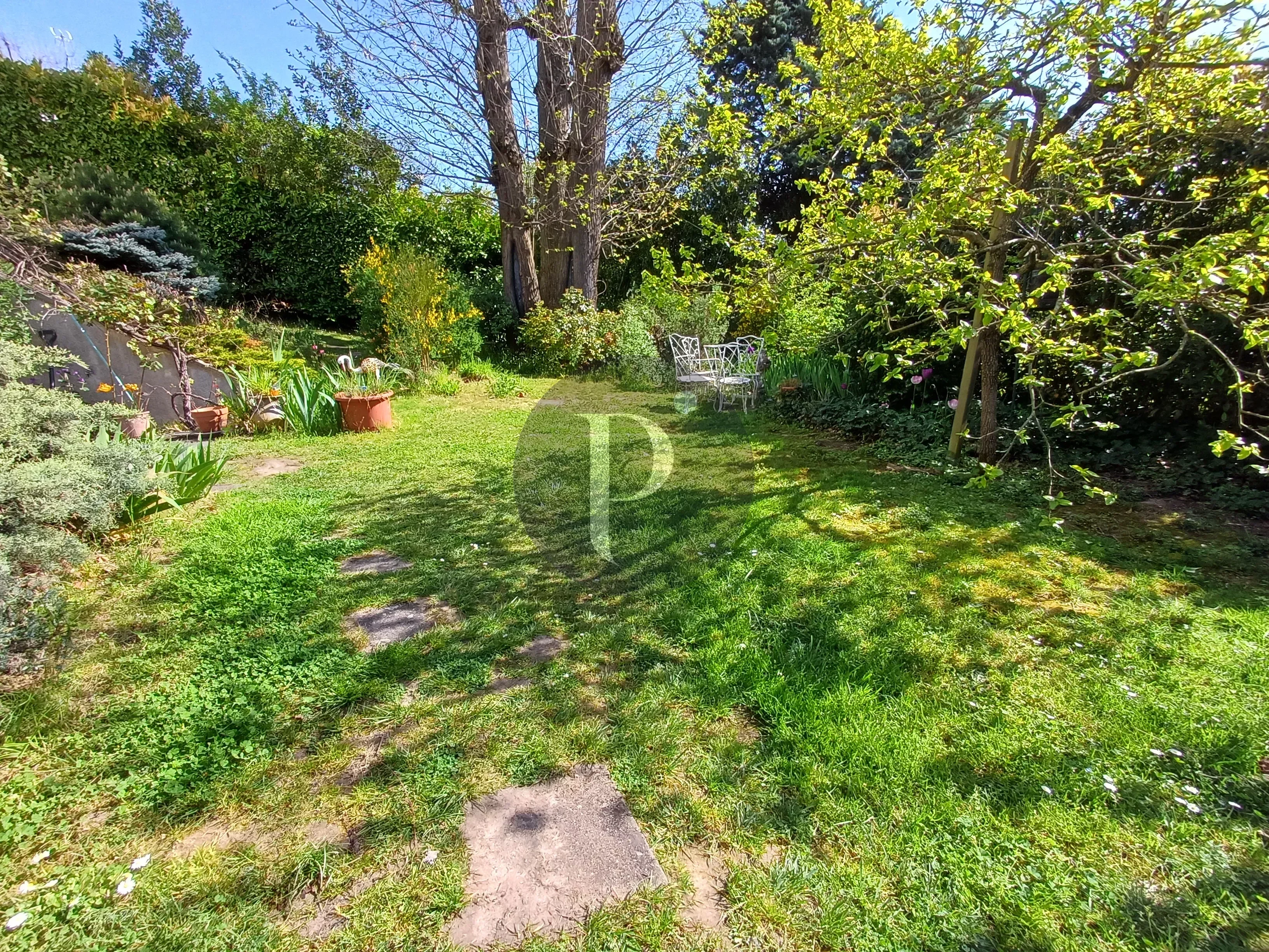 vente-maison-8-pieces-verrieres-le-buisson-85103086