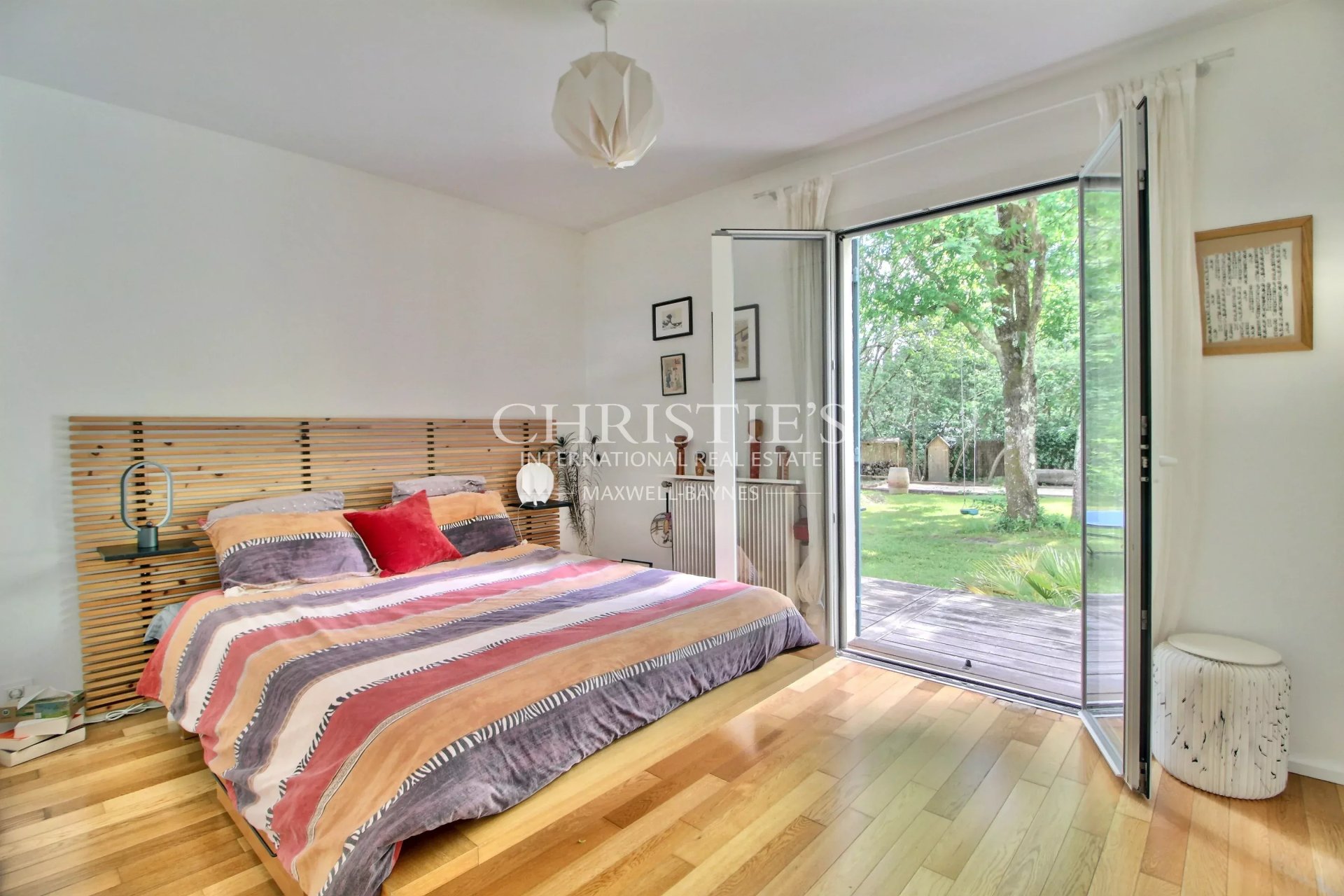 7 Bedroom Villa/Townhouse's Image 9
