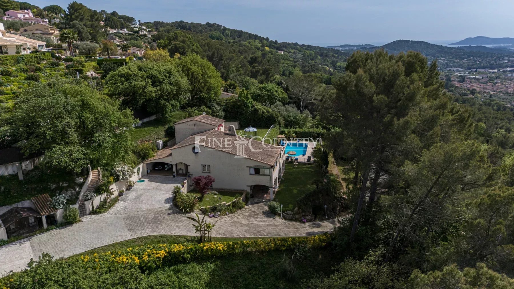 Photo of Sea View Villa - Castellaras Sector