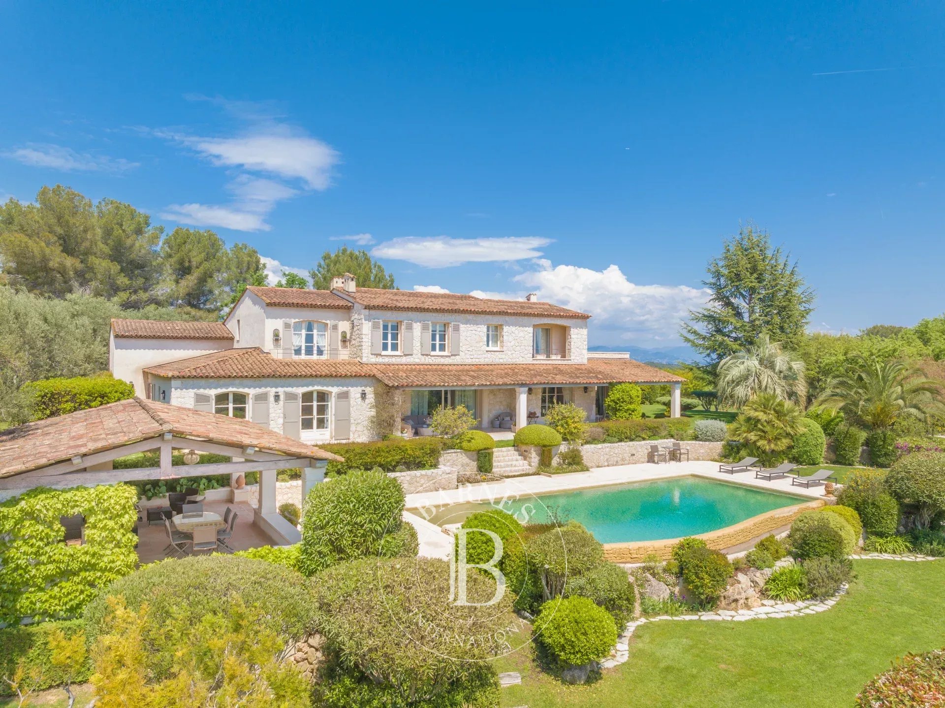 Mouans-Sartoux Castellaras, charming property with panoramic views - picture 5