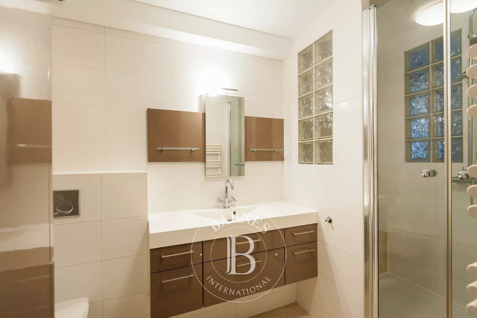 Daire Paris 3ème - picture 7