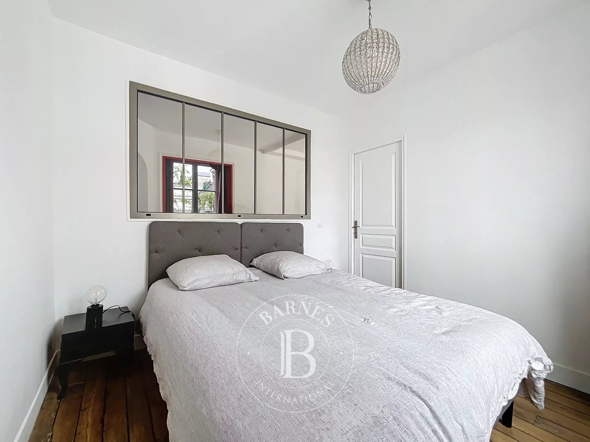 Daire Paris 10ème - picture 10