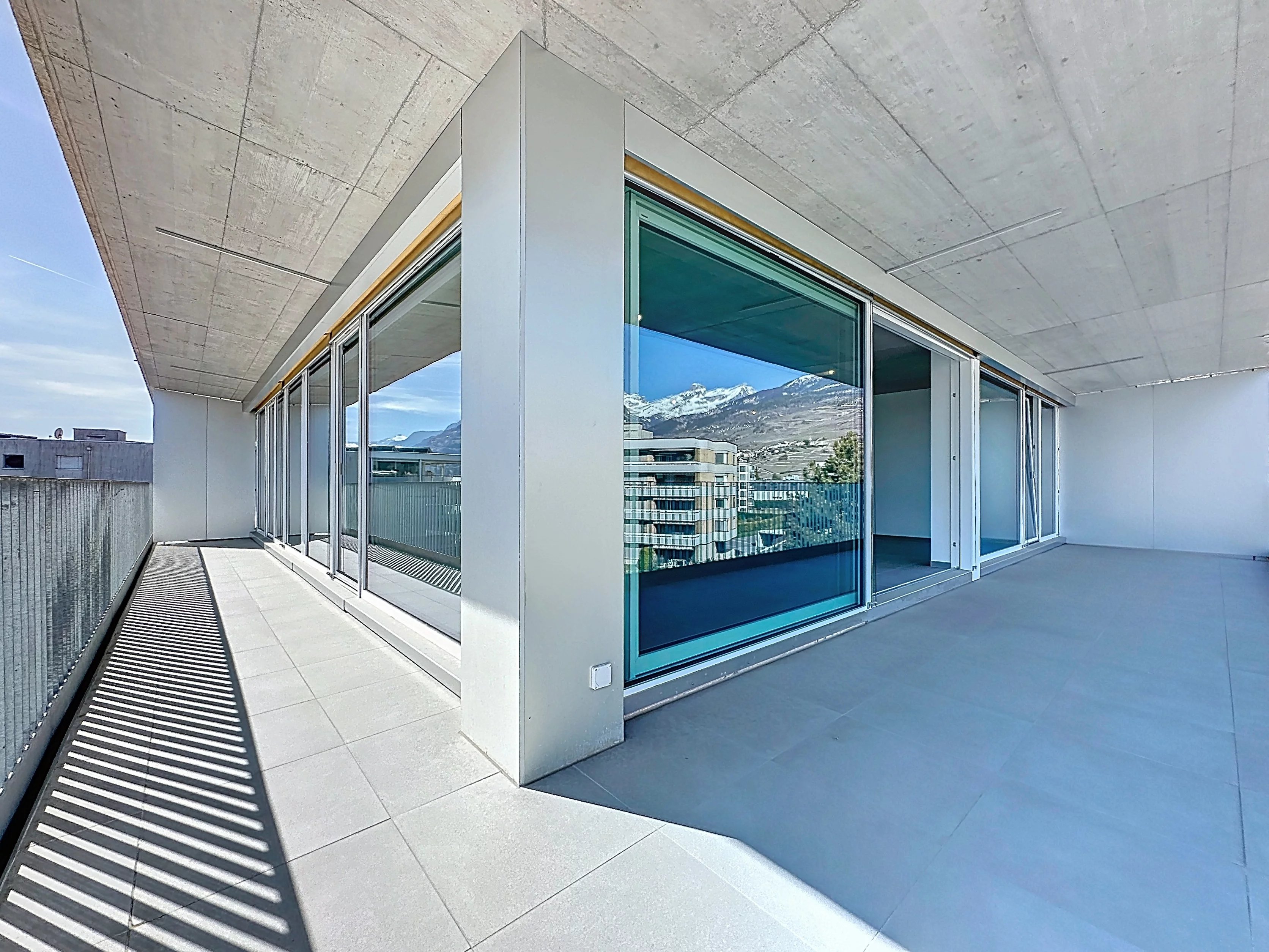 Appartement de standing 3.5 pièces à Conthey avec vue panoramique