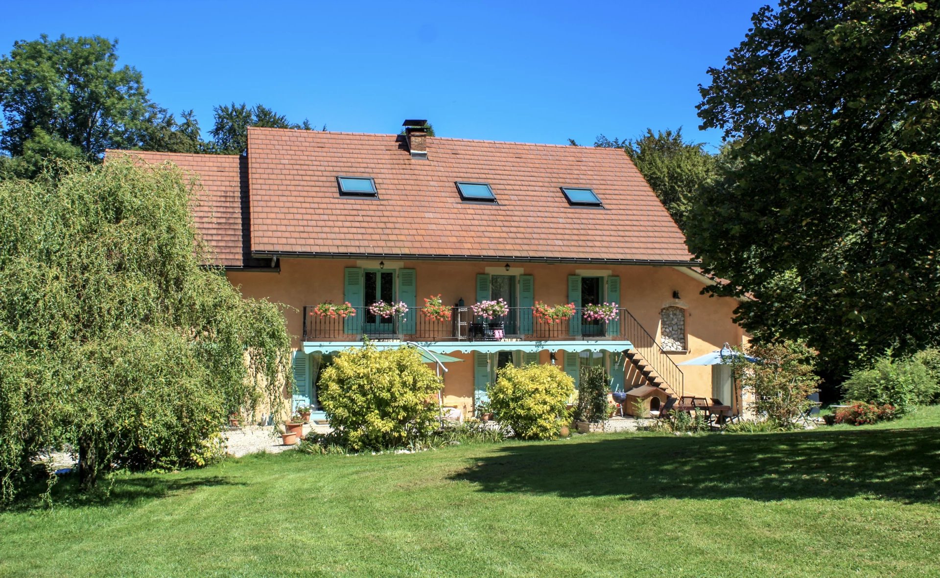 Sale House Lépin-le-Lac