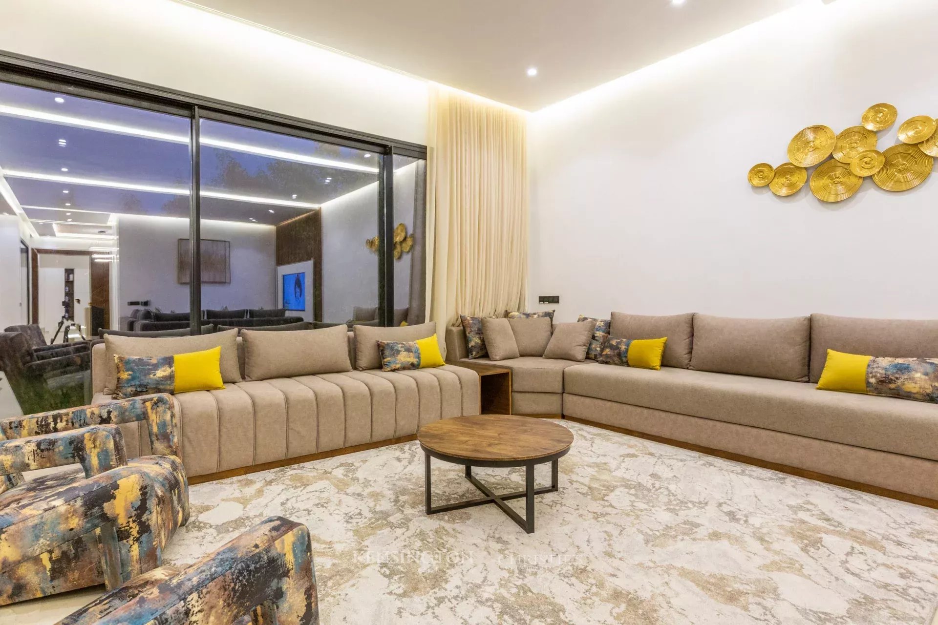 5 Bedroom Villa/Townhouse's Image 11