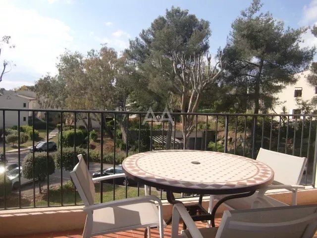 Sale Apartment - Villeneuve-Loubet Hauts de Vaugrenier