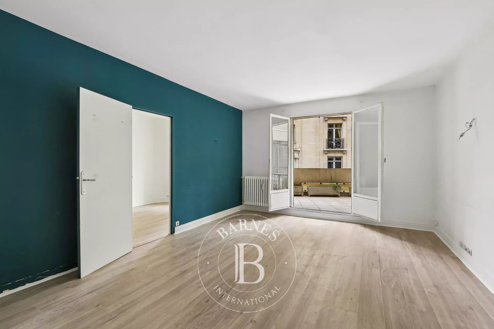 Appartement Paris 75007  -  ref 87083656 (picture 2)