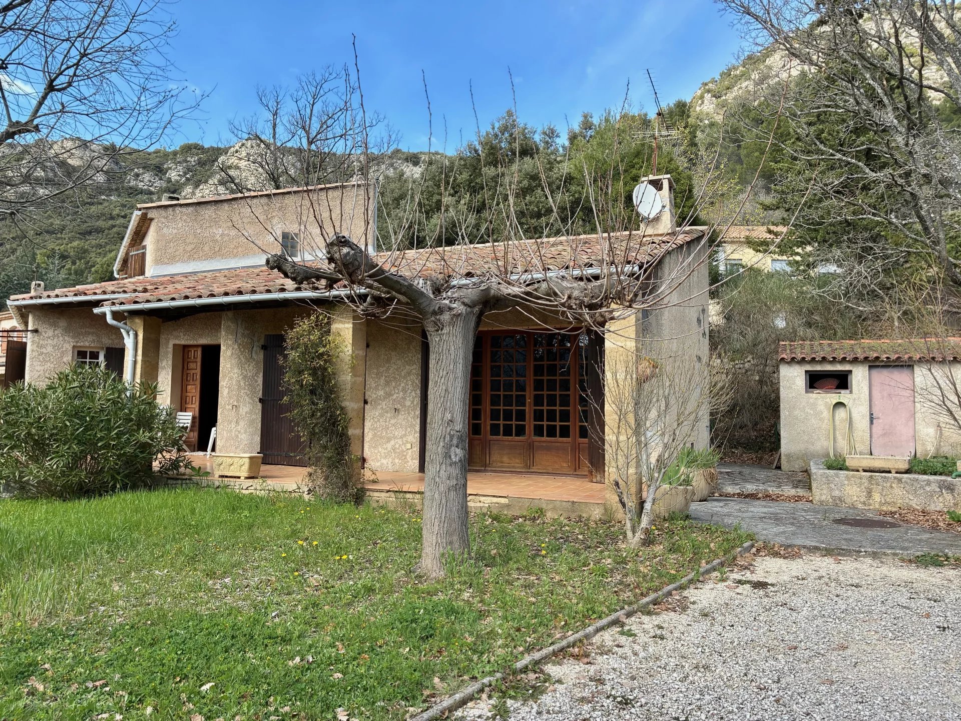 Agence immobilière de 