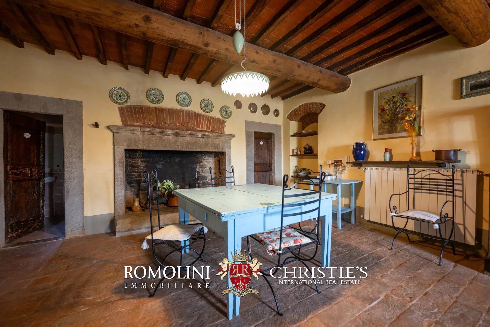 13 Bedroom Villa/Townhouse's Image 28