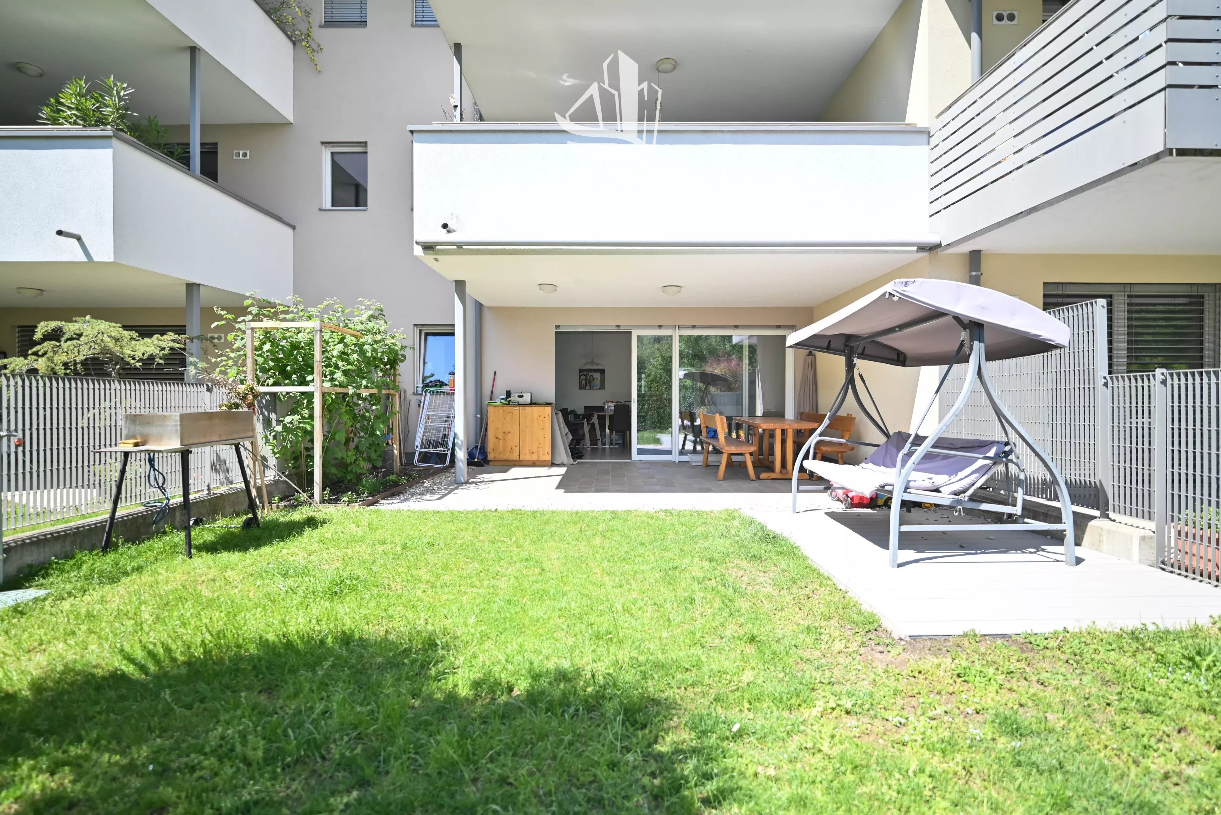 Gartenwohnung mit Doppelgarage in Lana