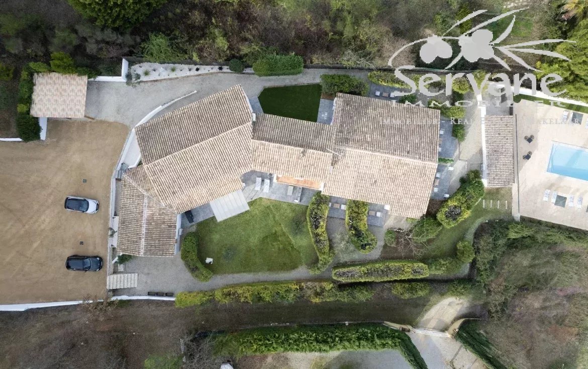 EXCEPTIONAL PROPERTY SALERNES 7 BEDROOMS