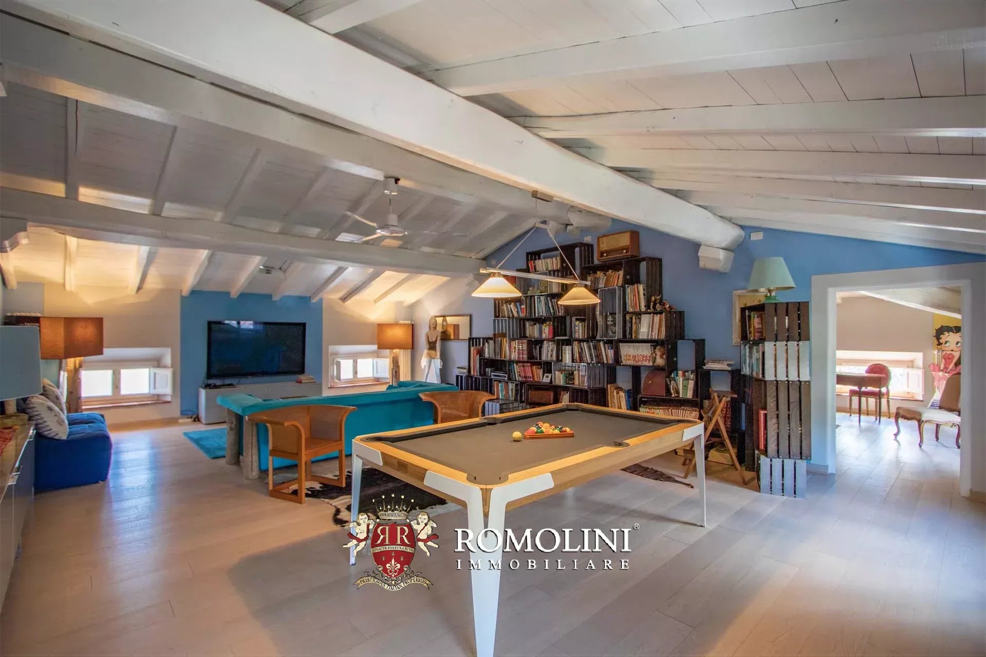 12 Bedroom Villa/Townhouse's Image 49