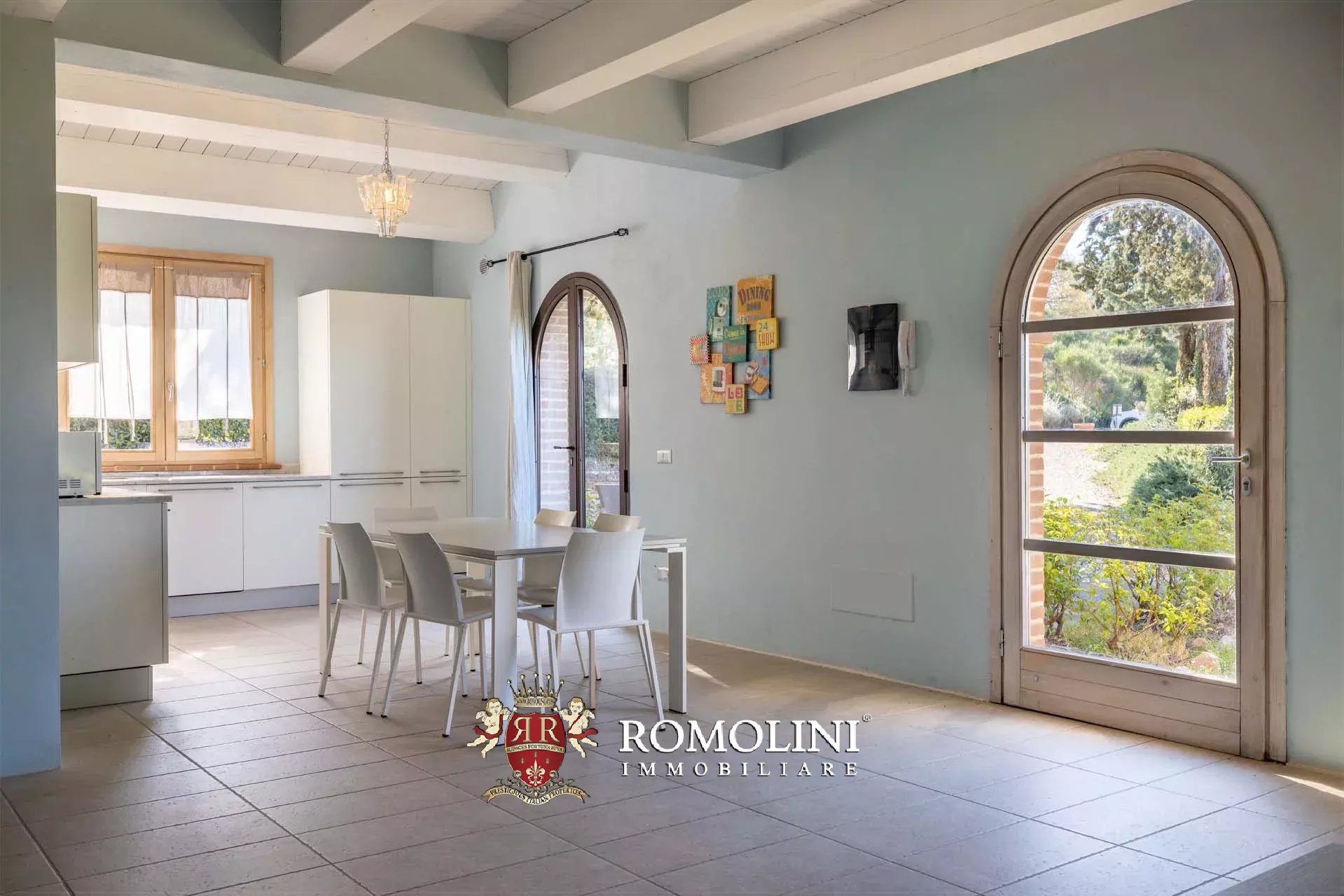 LUXUSANLAGE MIT 19 WOHNUNGEN IN DER TOSKANA, VAL D'ORCIA