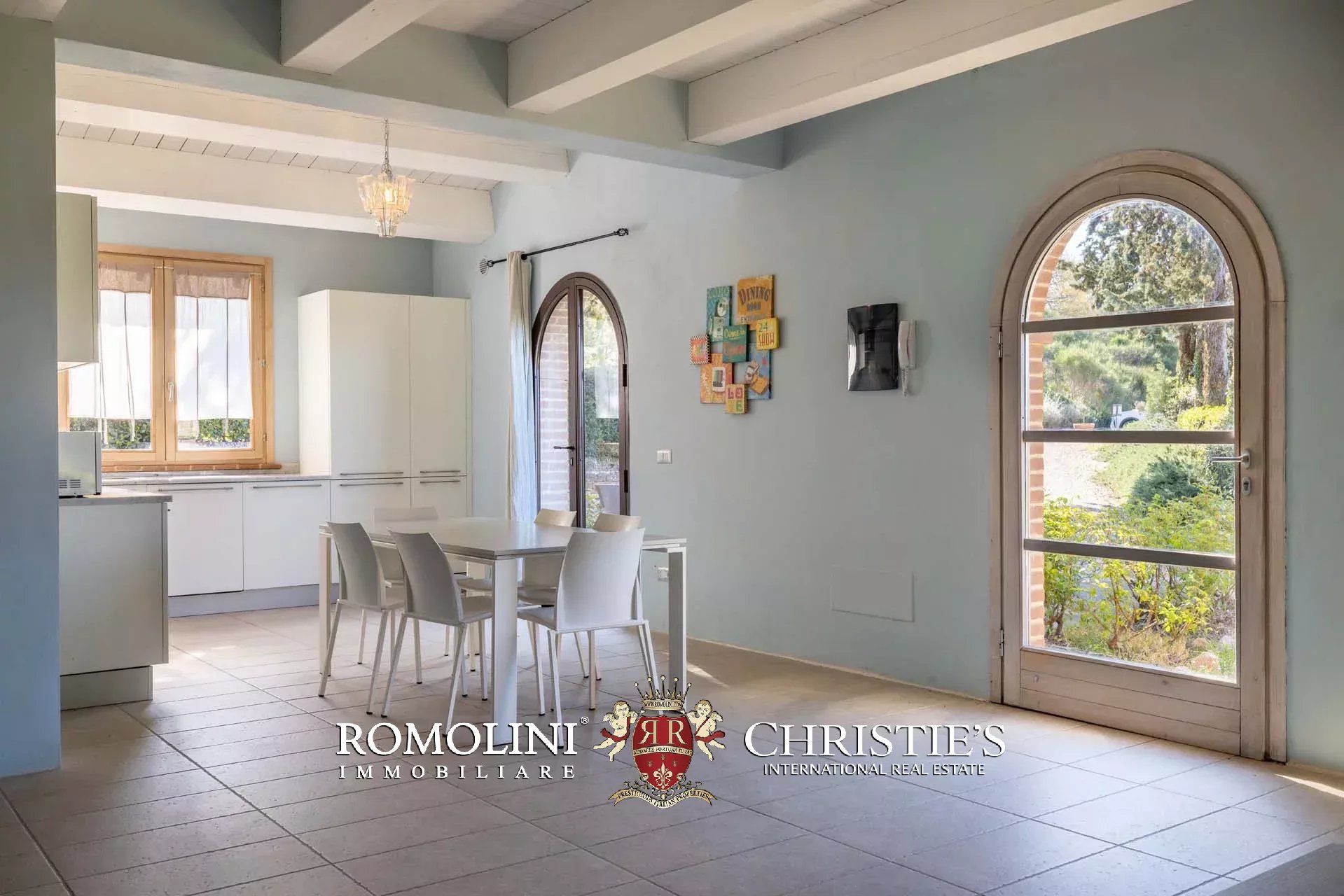 LUXUSANLAGE MIT 19 WOHNUNGEN IN DER TOSKANA, VAL D'ORCIA