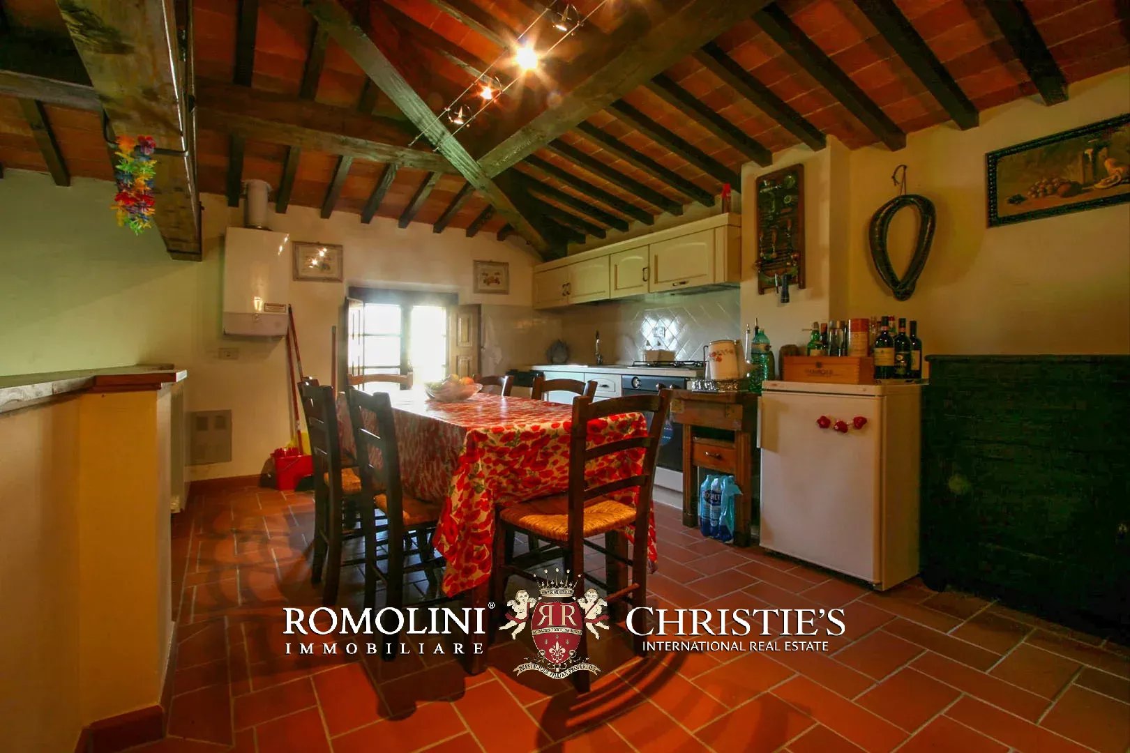 6 Bedroom Villa/Townhouse's Image 31