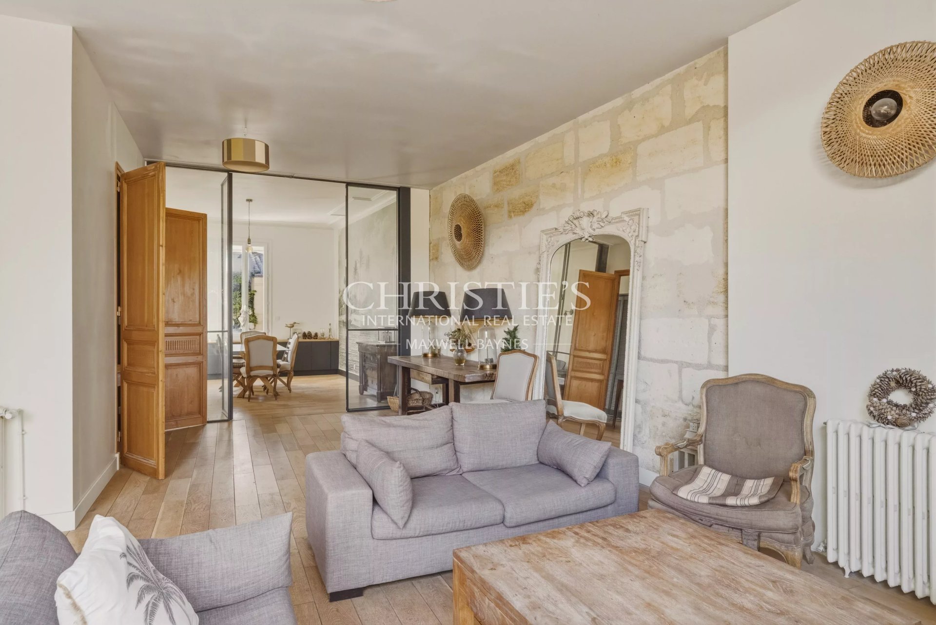 5 Bedroom Villa/Townhouse's Image 6