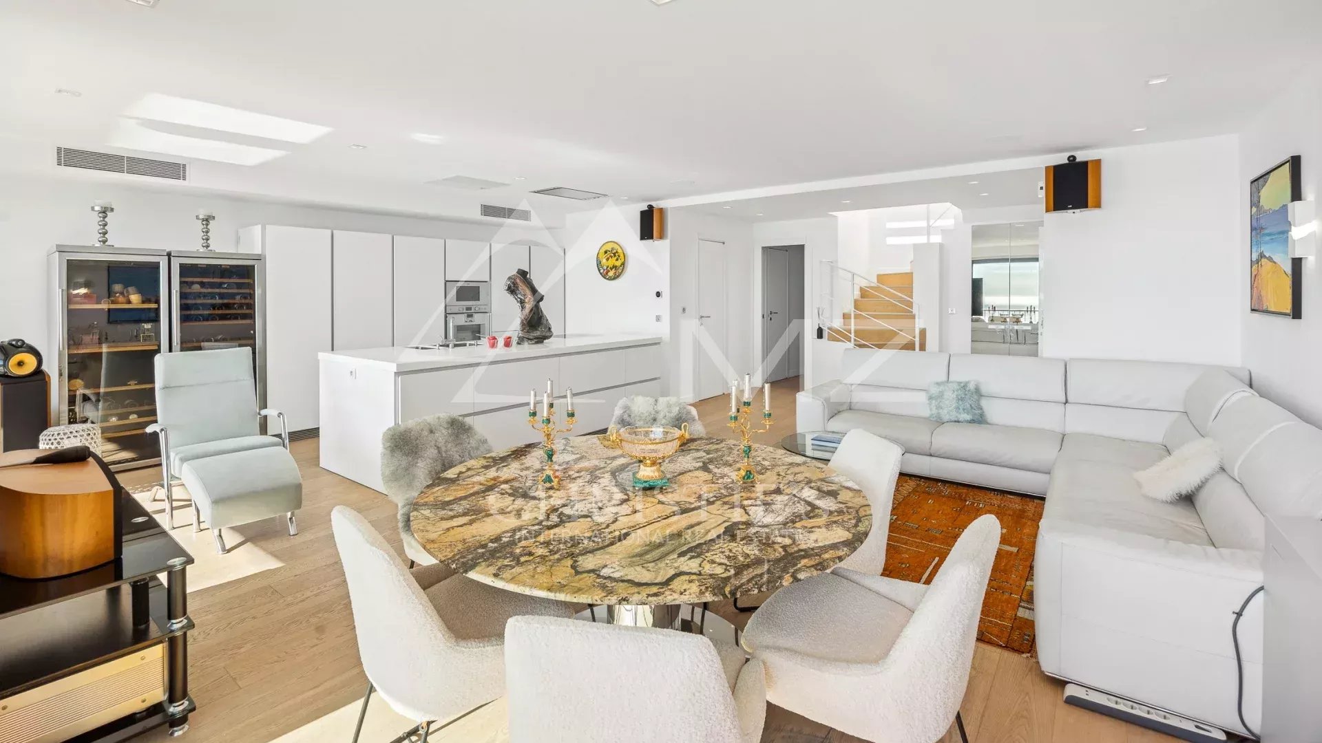 Apartment/Flat's Image 15