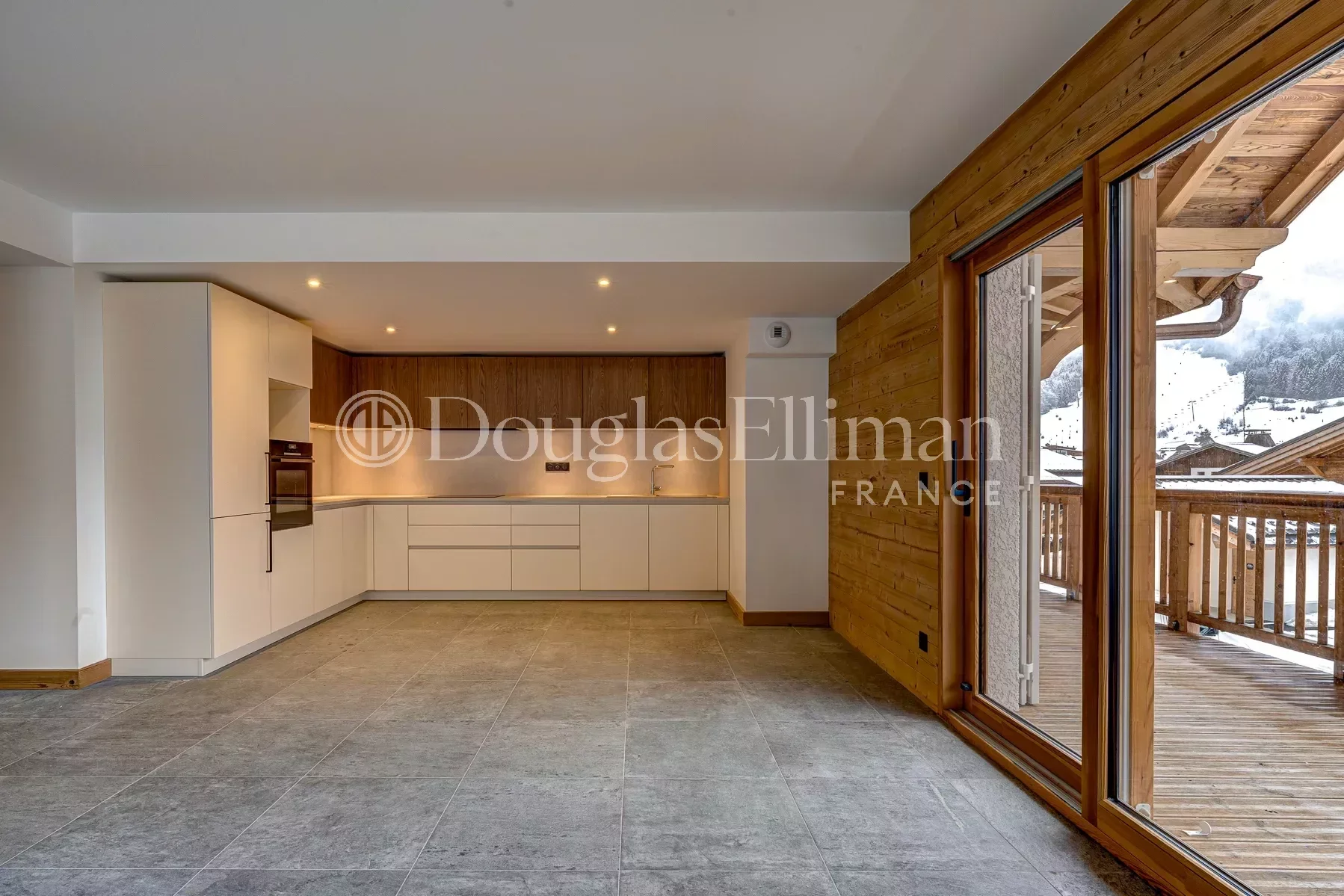 MORZINE – Appartement neuf T4 + cabine - Image nᵒ3