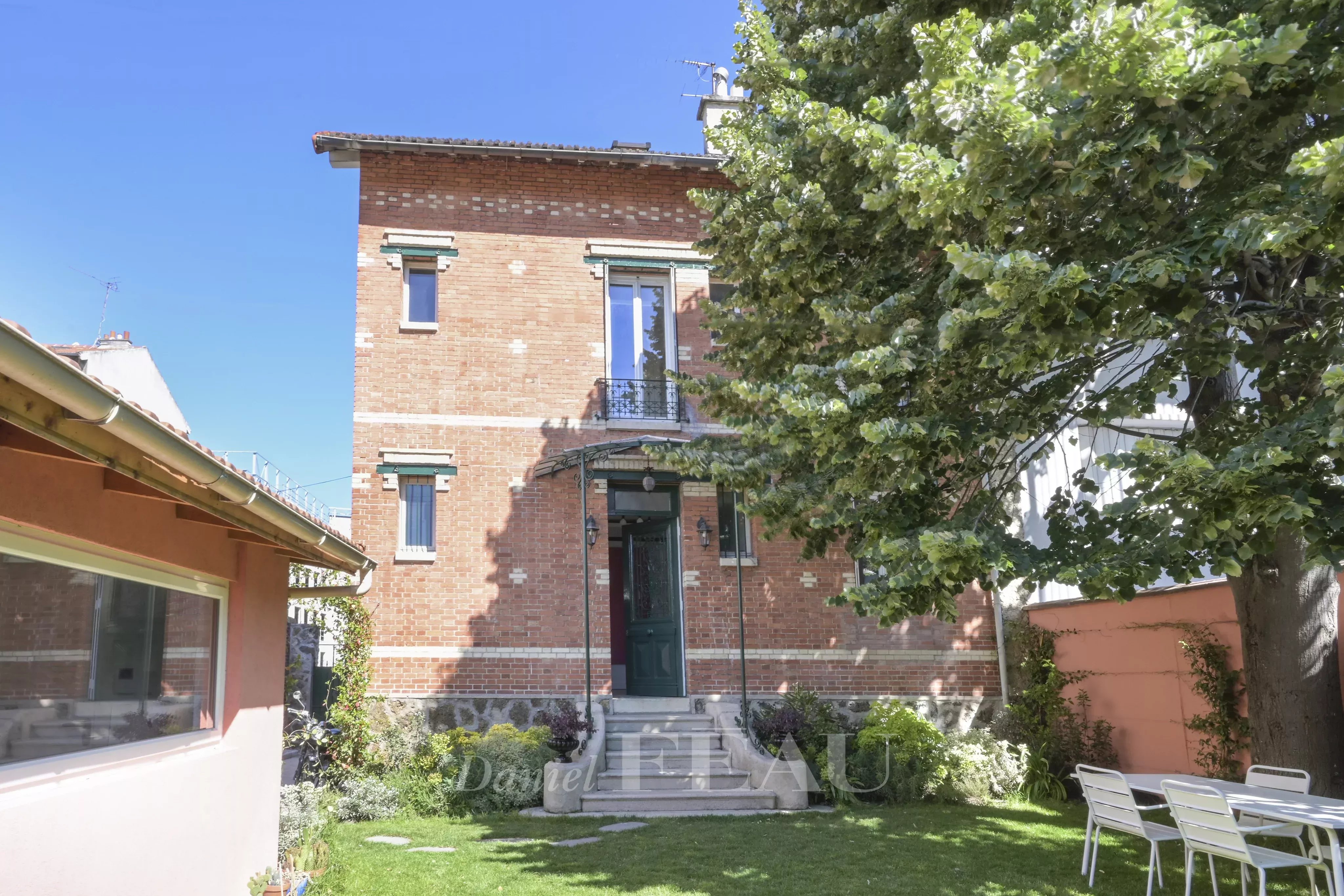 MAISON DE VILLE - SAINT-OUEN