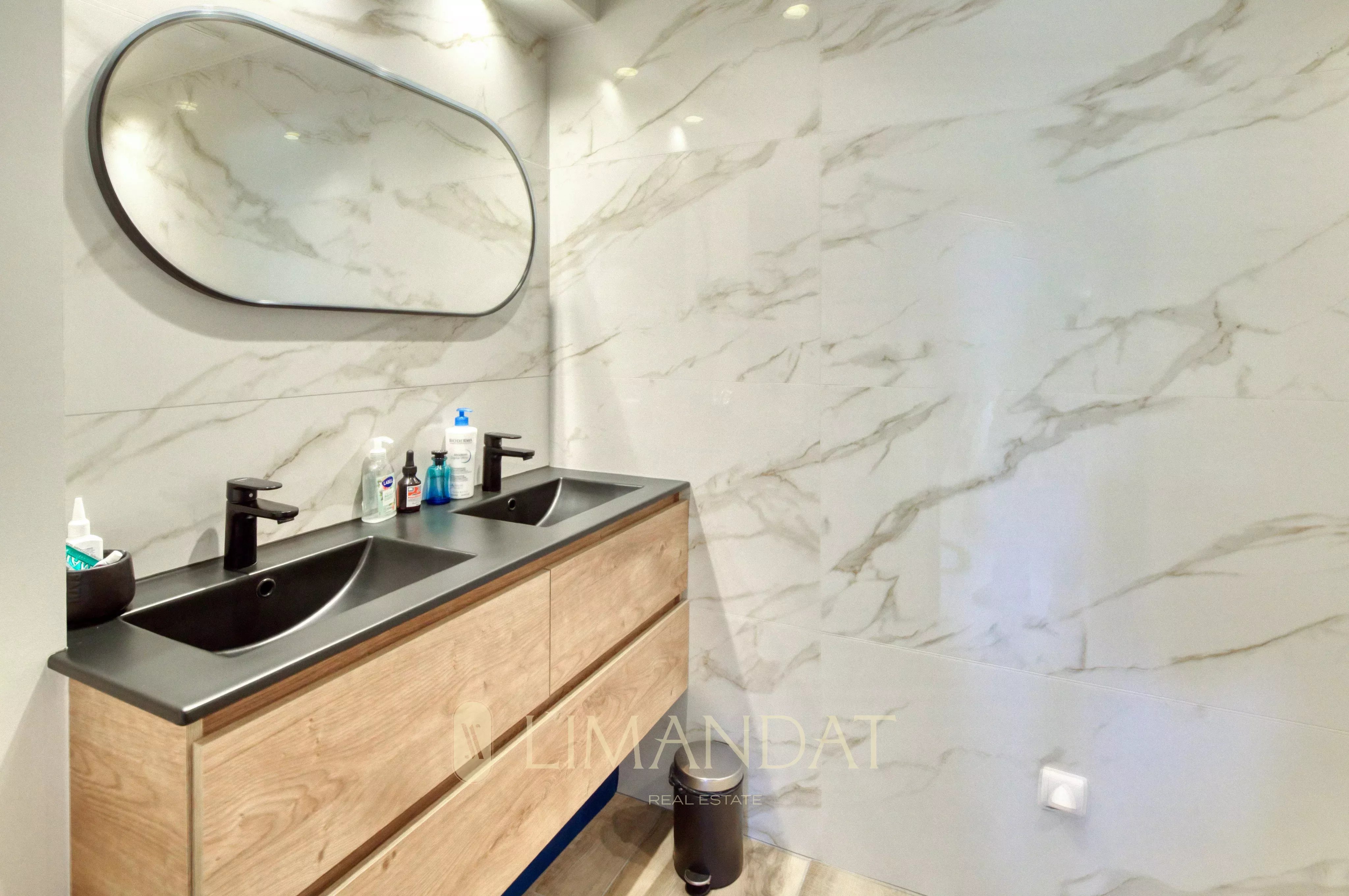 CANNES OXFORD - CHARMING VILLA + LAND CONSTRUCTIBLE