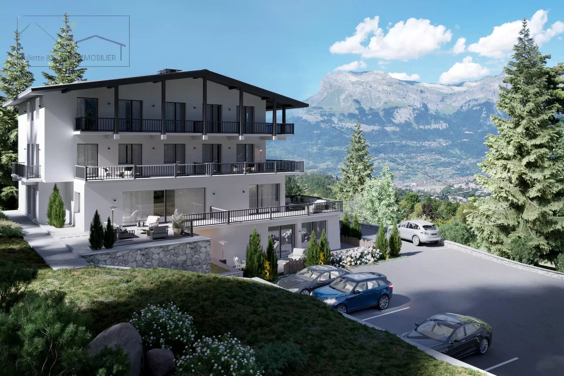 Photo of Four-bedroom duplex apartment