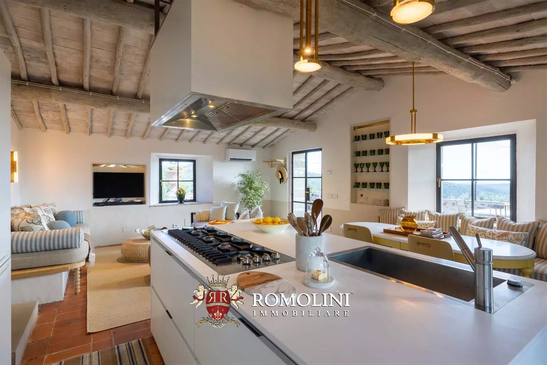 4 Bedroom Villa/Townhouse's Image 51