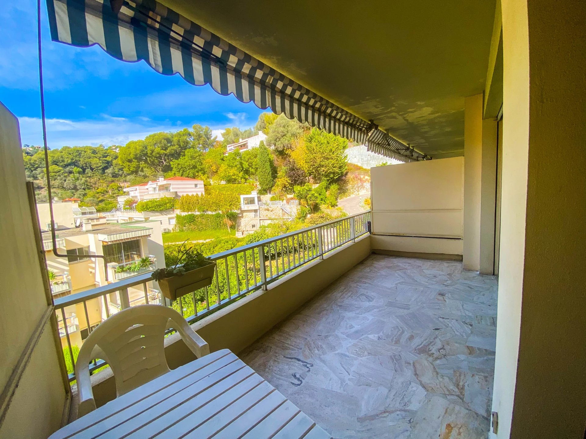 Appartement 1 pièce 34 m² · à Menton · 34 m² · 259 000 €