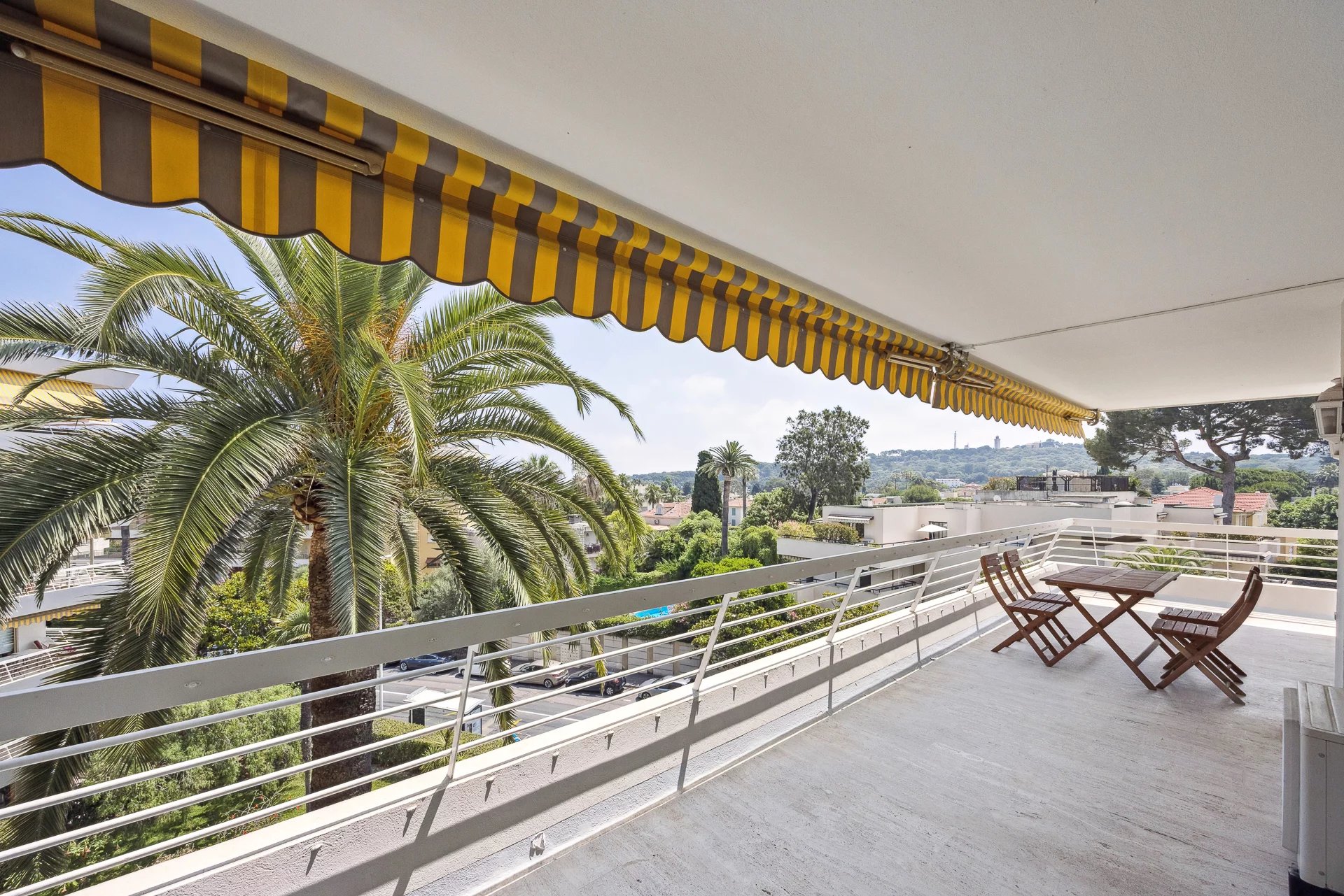 Sale Apartment Antibes Cap d'Antibes