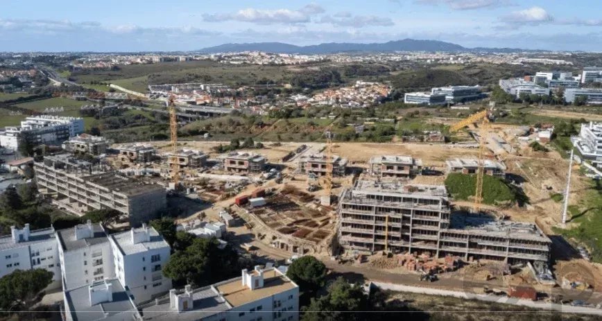 T2 with 2 Suites | 122 m² | Large Balcony + Private Garden | 2 Parking Spaces | VistaBella Oeiras 86818572 image 9